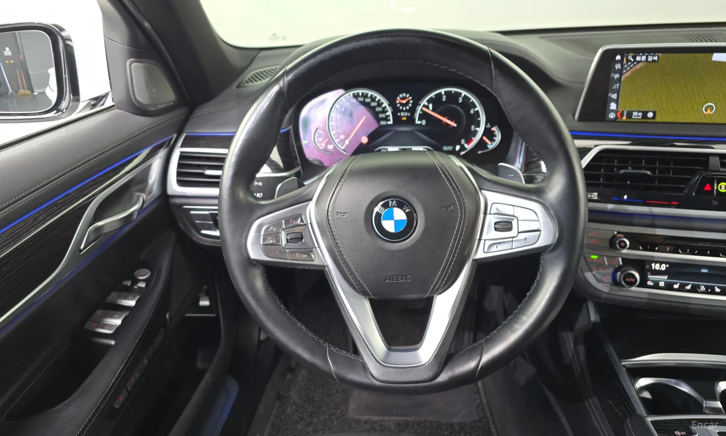 7 Series (G11)