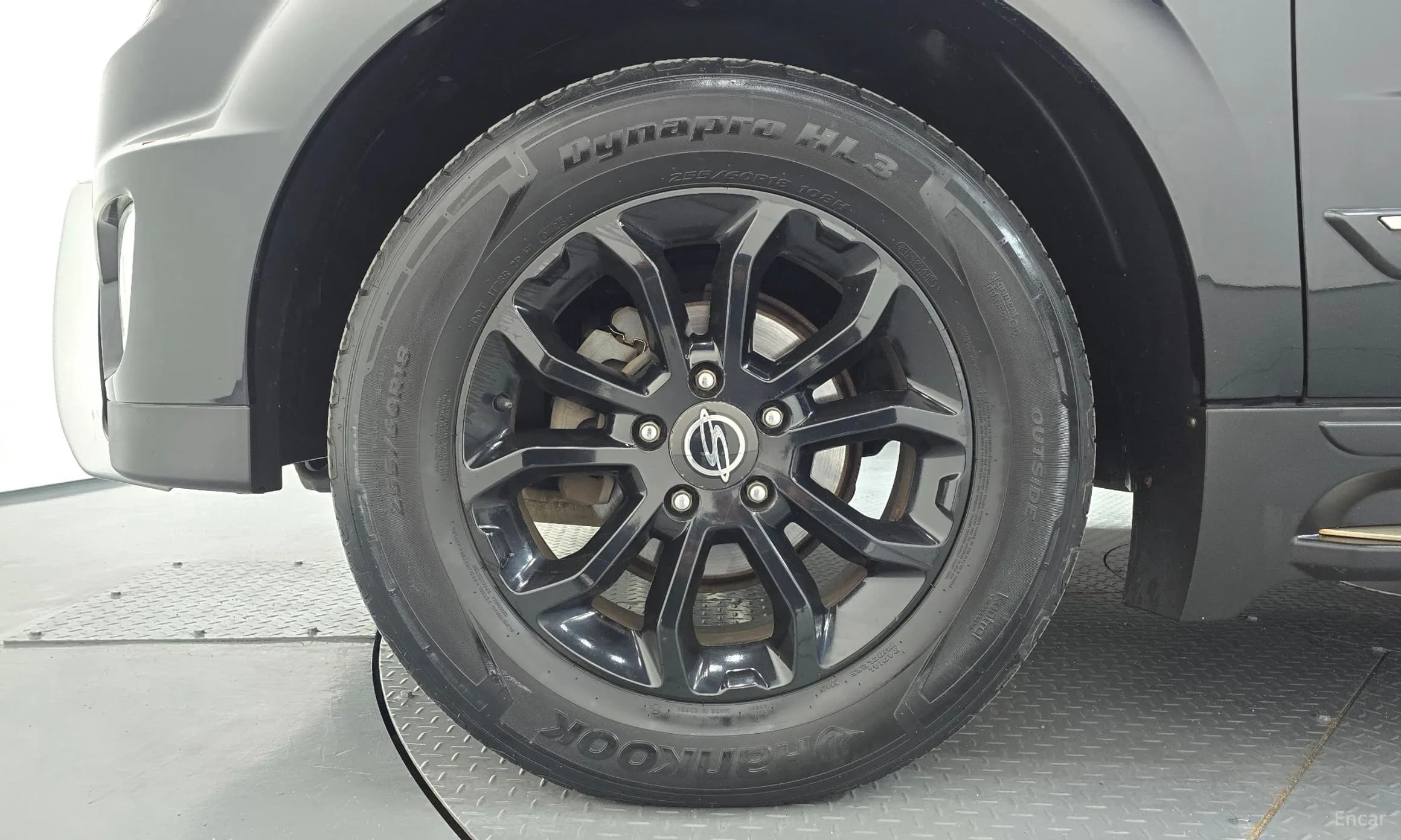 Korando Sports