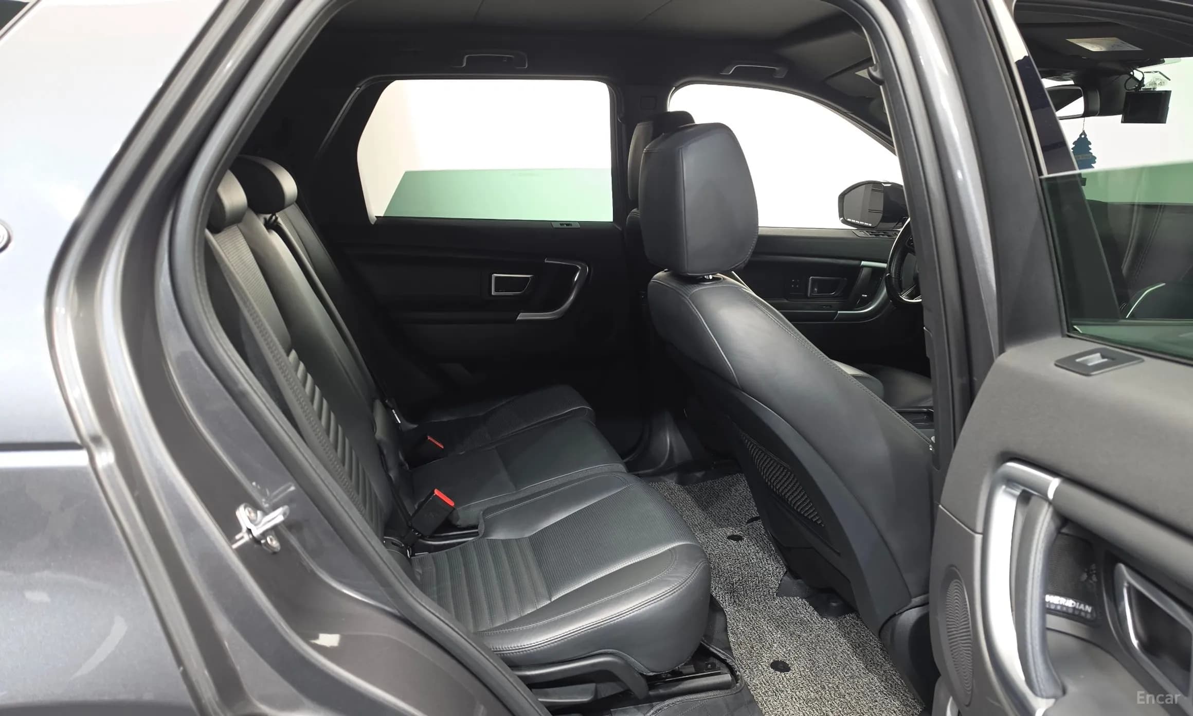 Discovery Sports