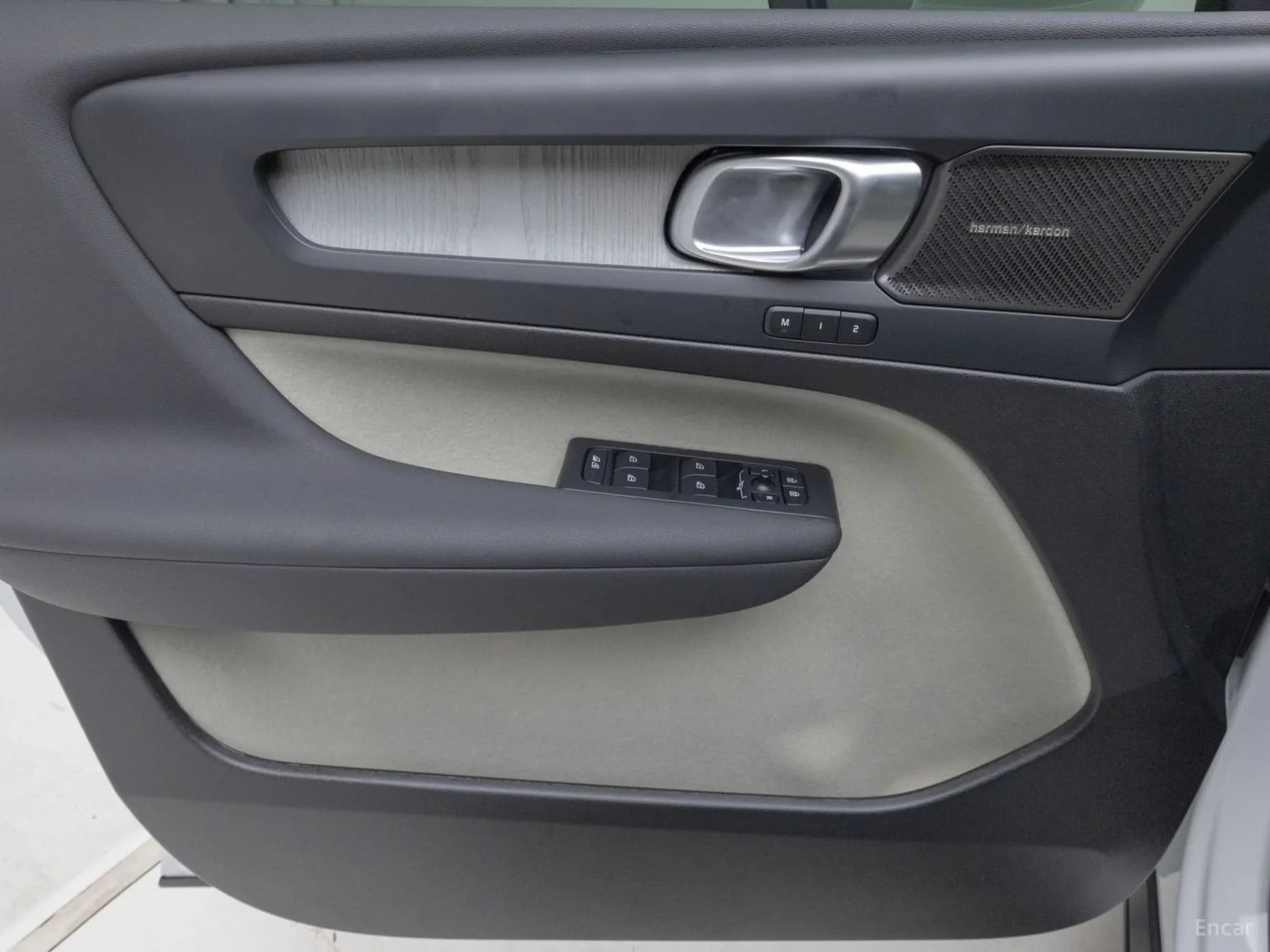 XC40