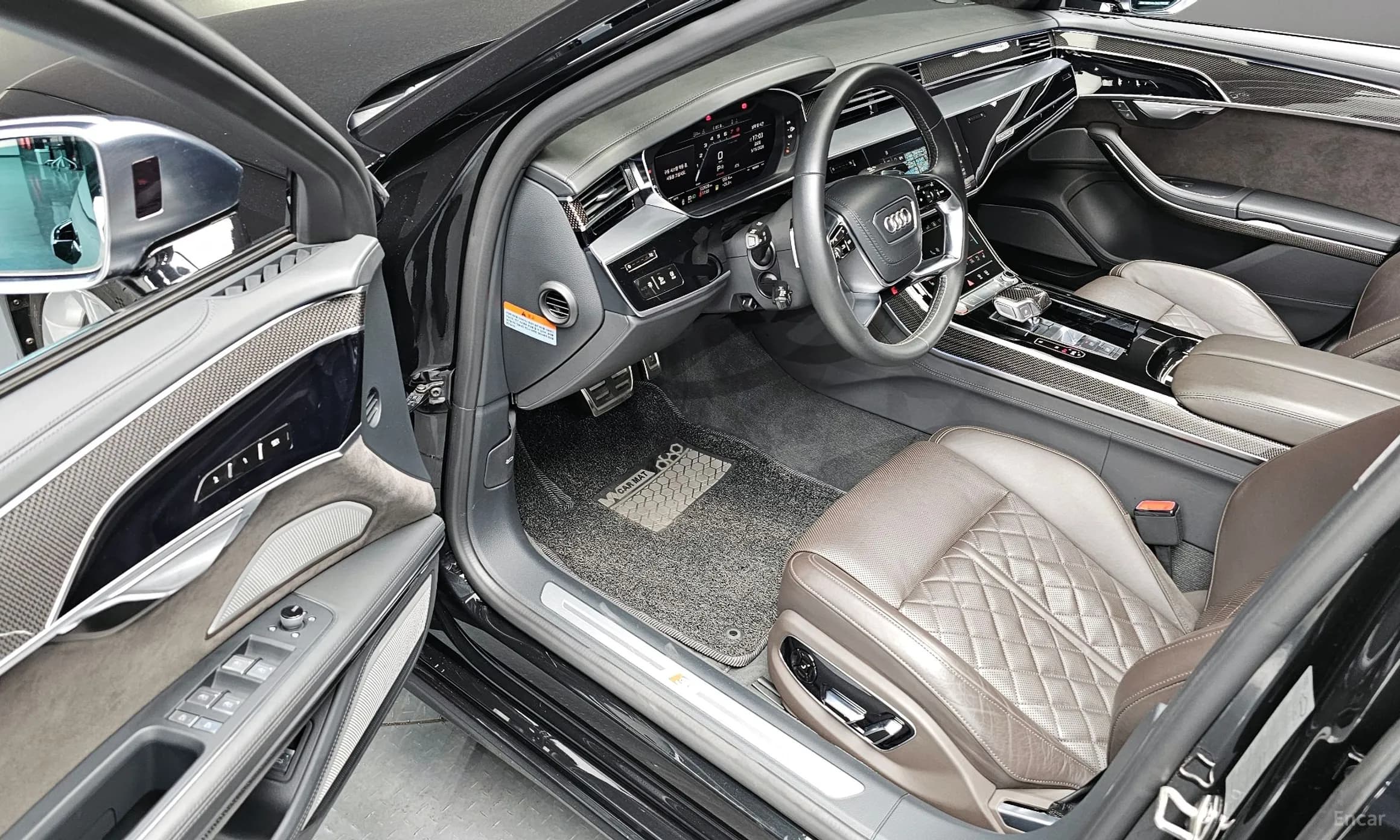 S8 (D5)
