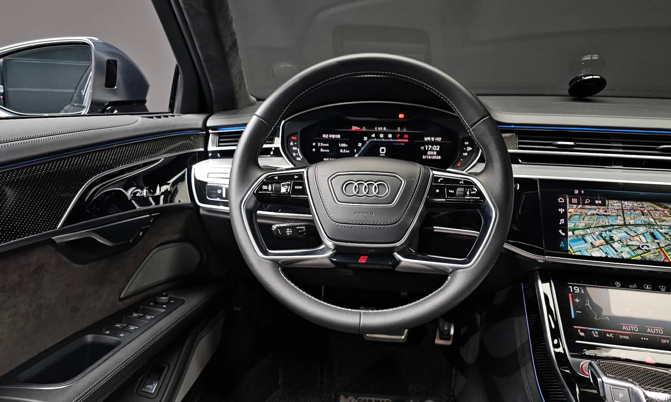 S8 (D5)