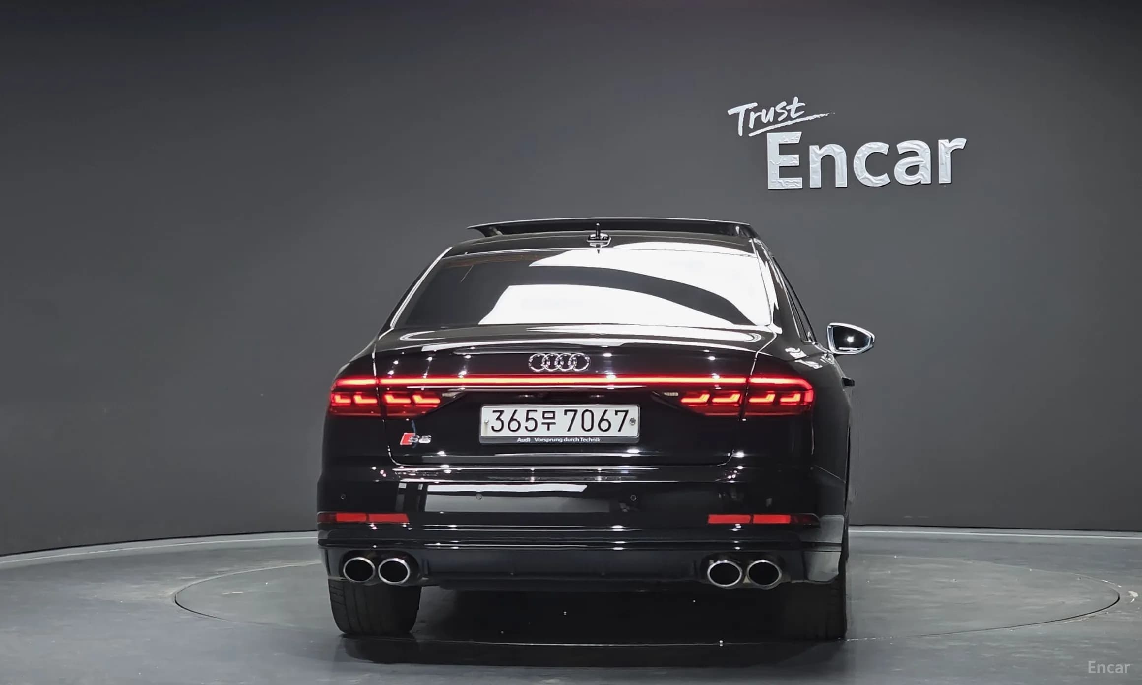 S8 (D5)