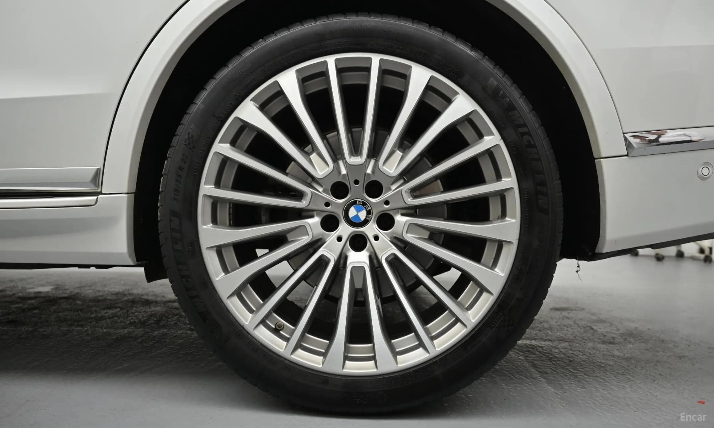 X7 (G07)