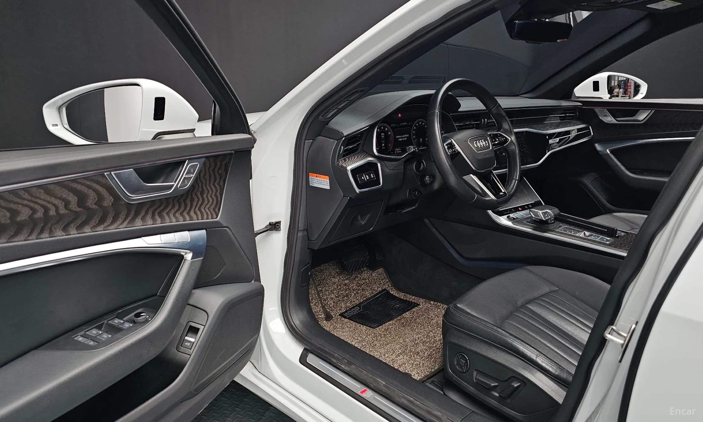 A6 (C8)