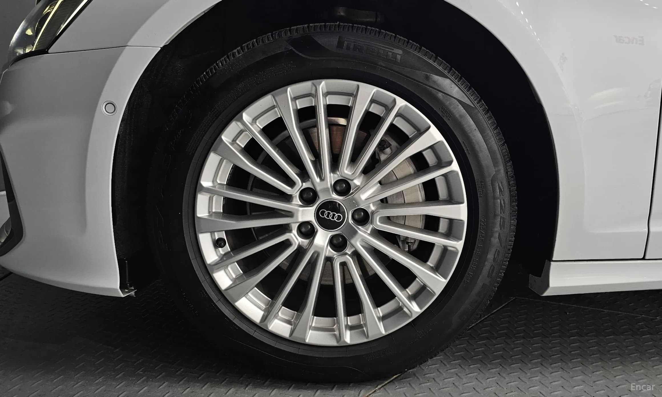 A6 (C8)