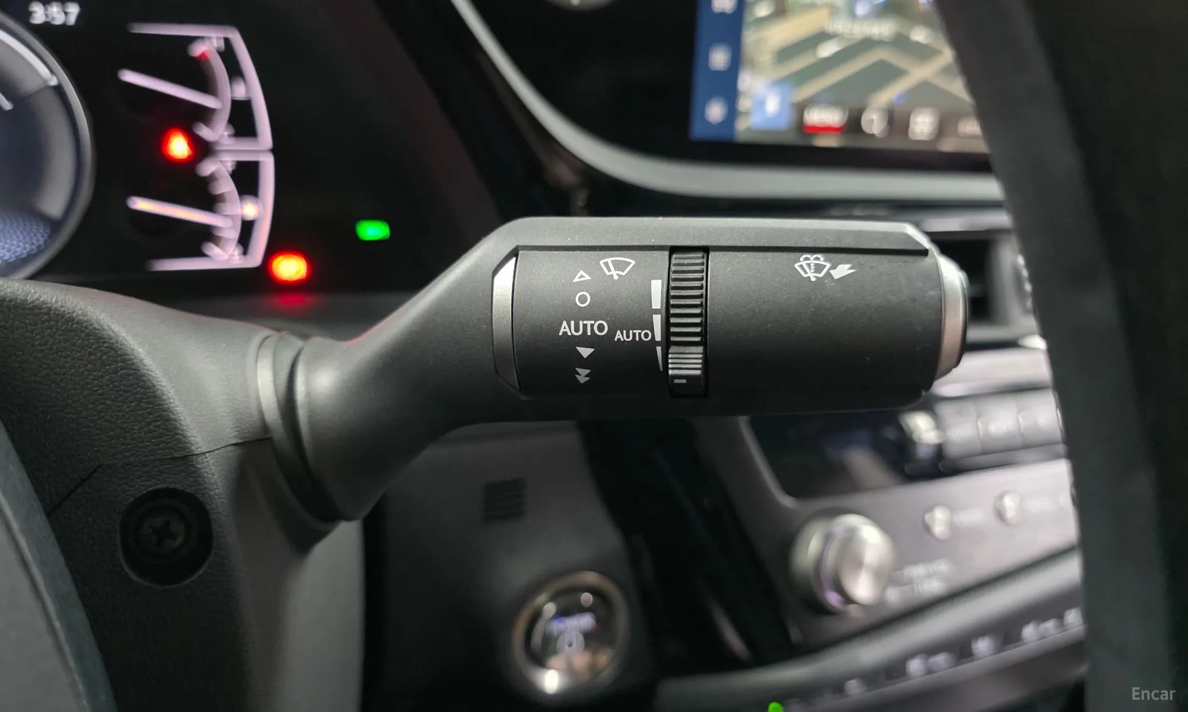 ES300h 7th Generation