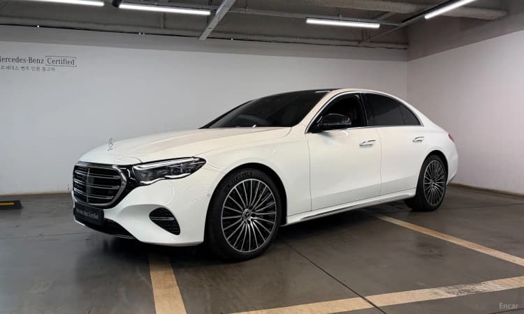 E-Class W214