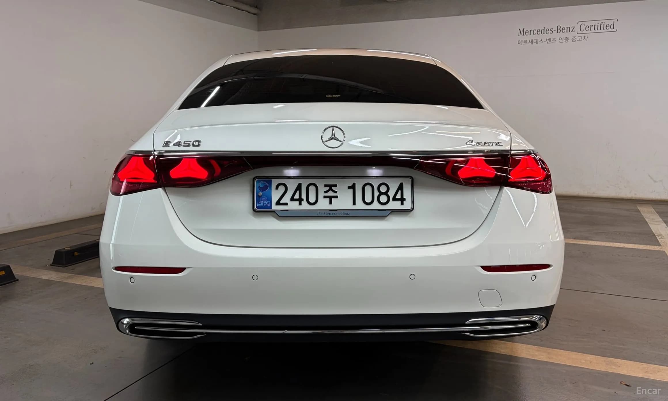 E-Class W214