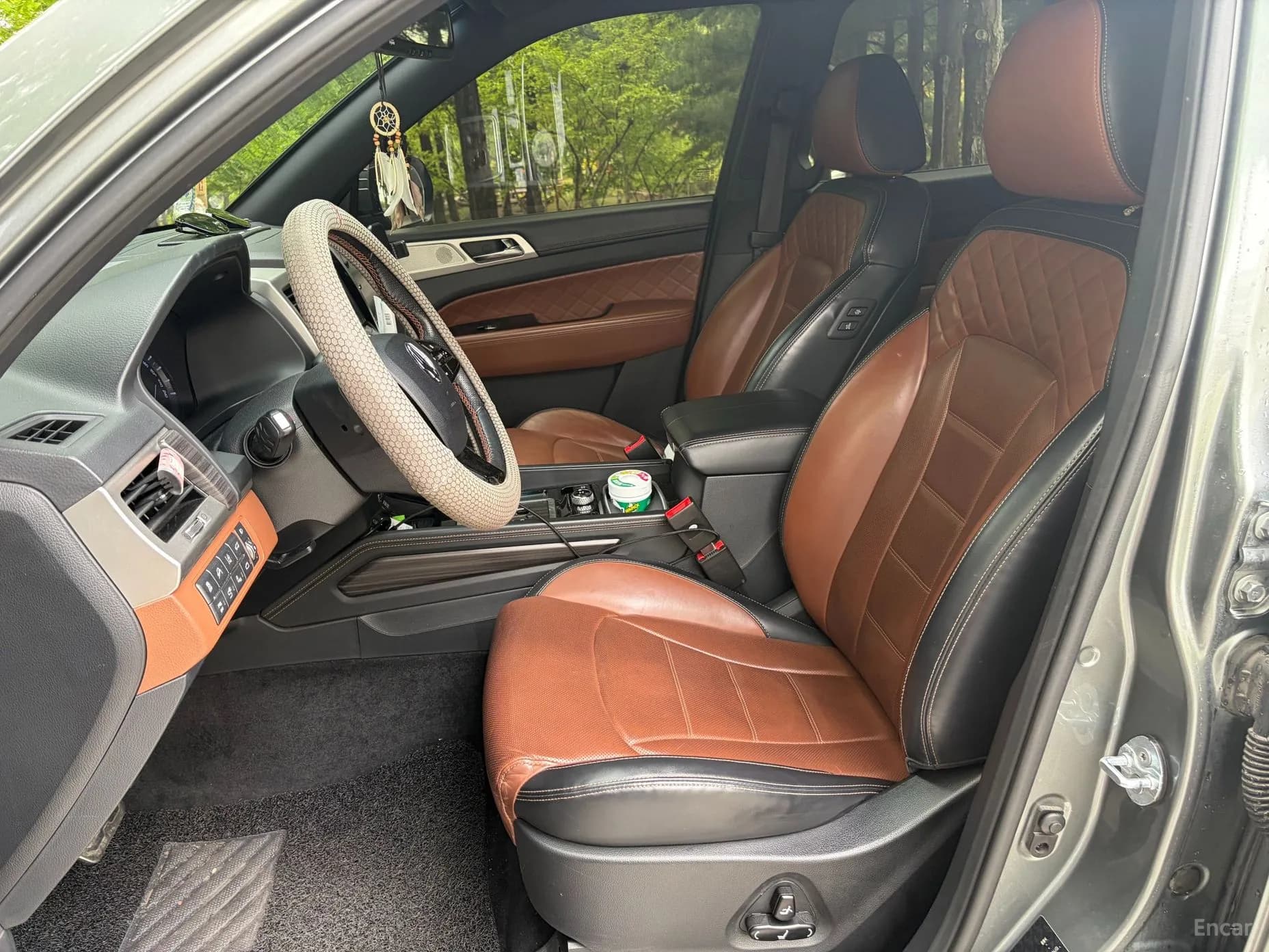G4 Rexton
