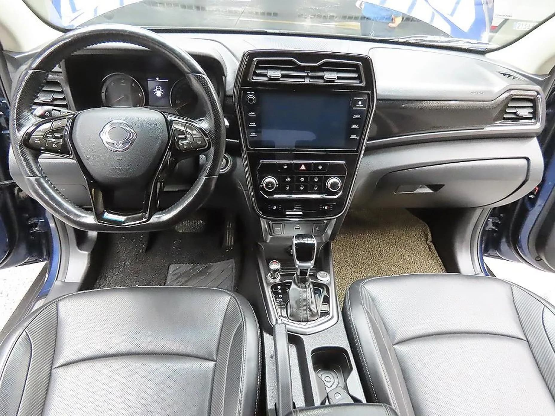 Berry New Tivoli
