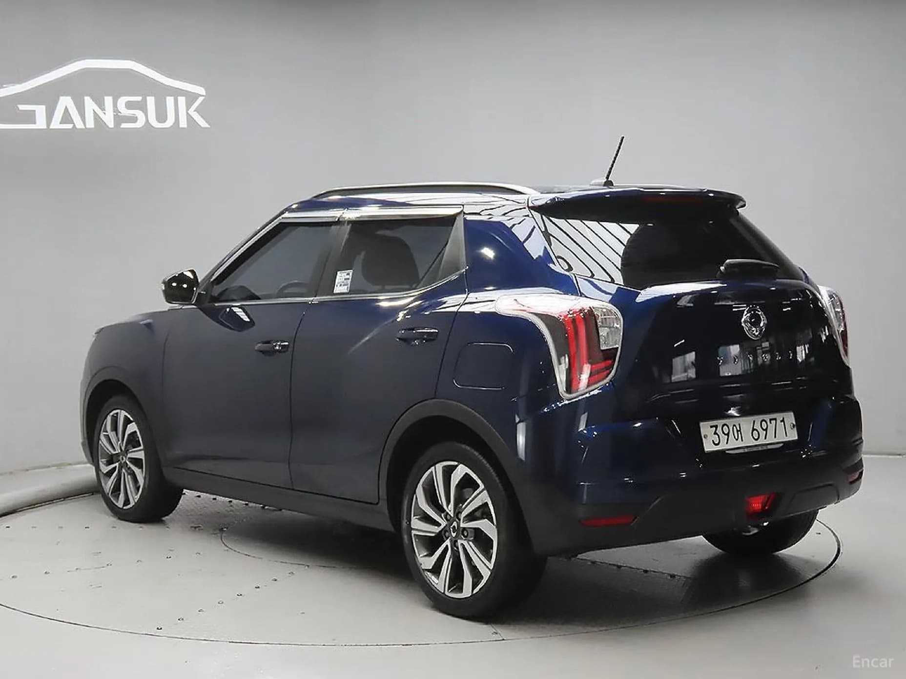 Berry New Tivoli
