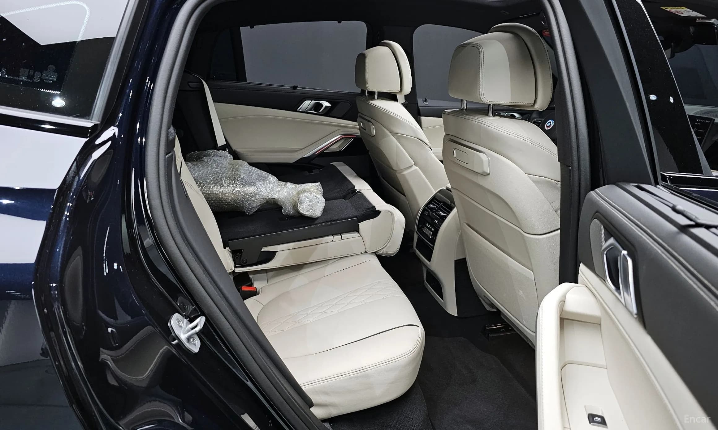 X6 (G06)