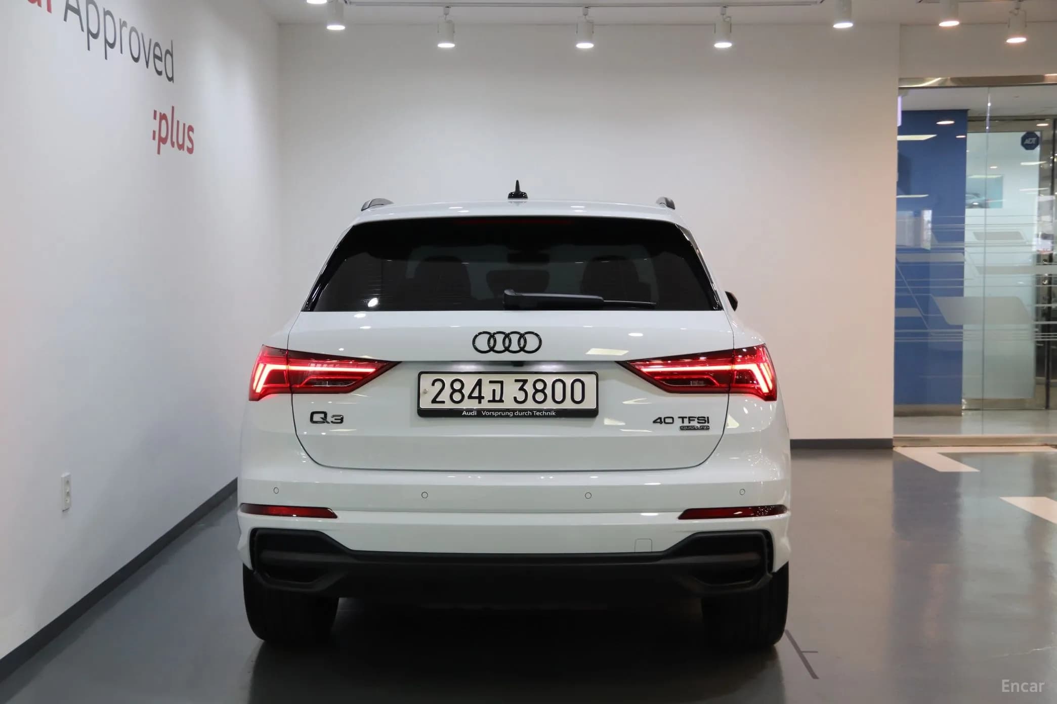 Q3 (F3)