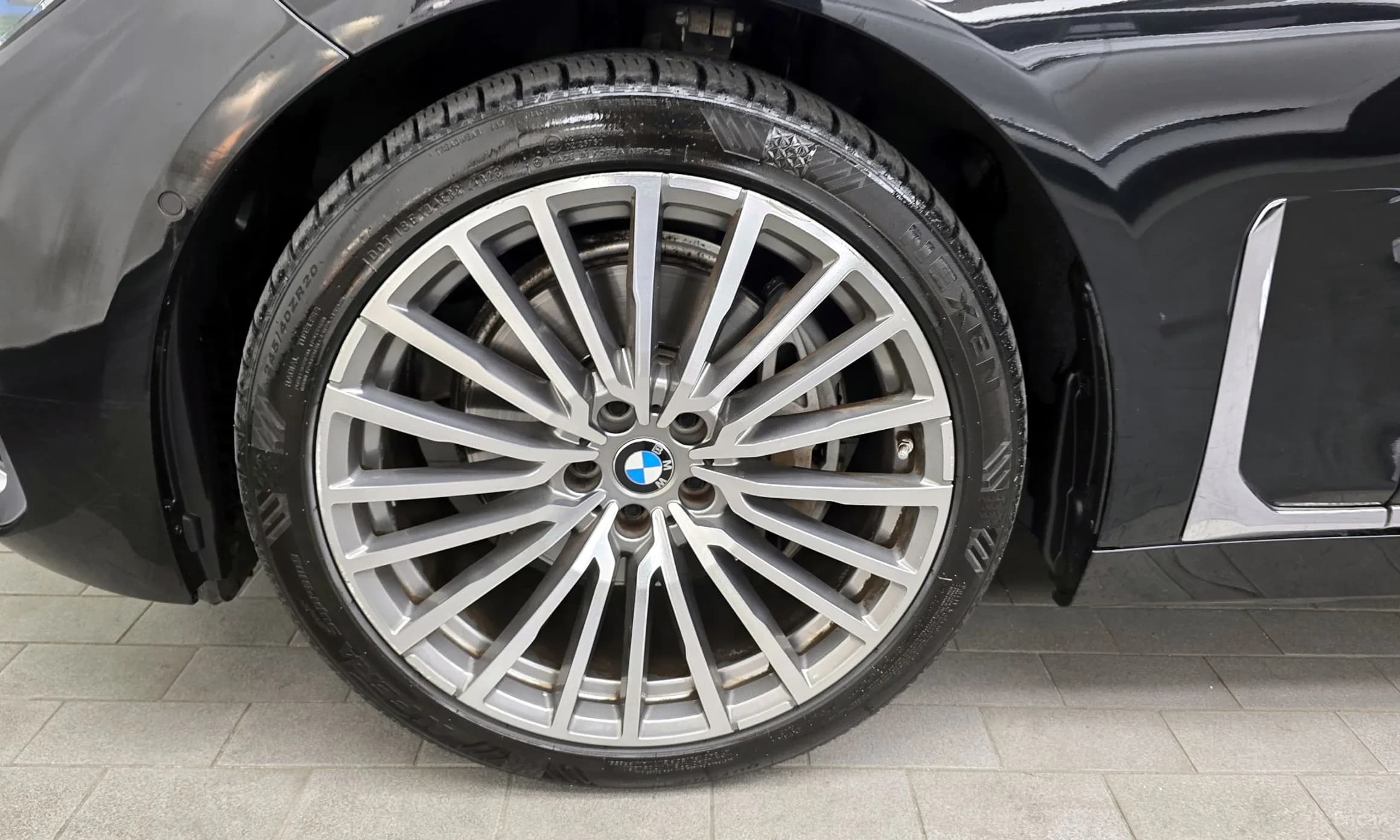 7 Series (G11)