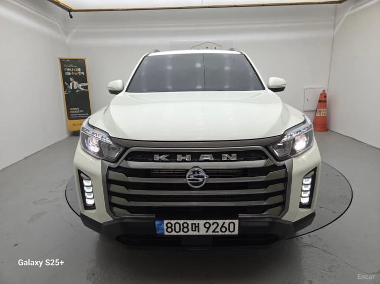 Rexton Sports Khan
