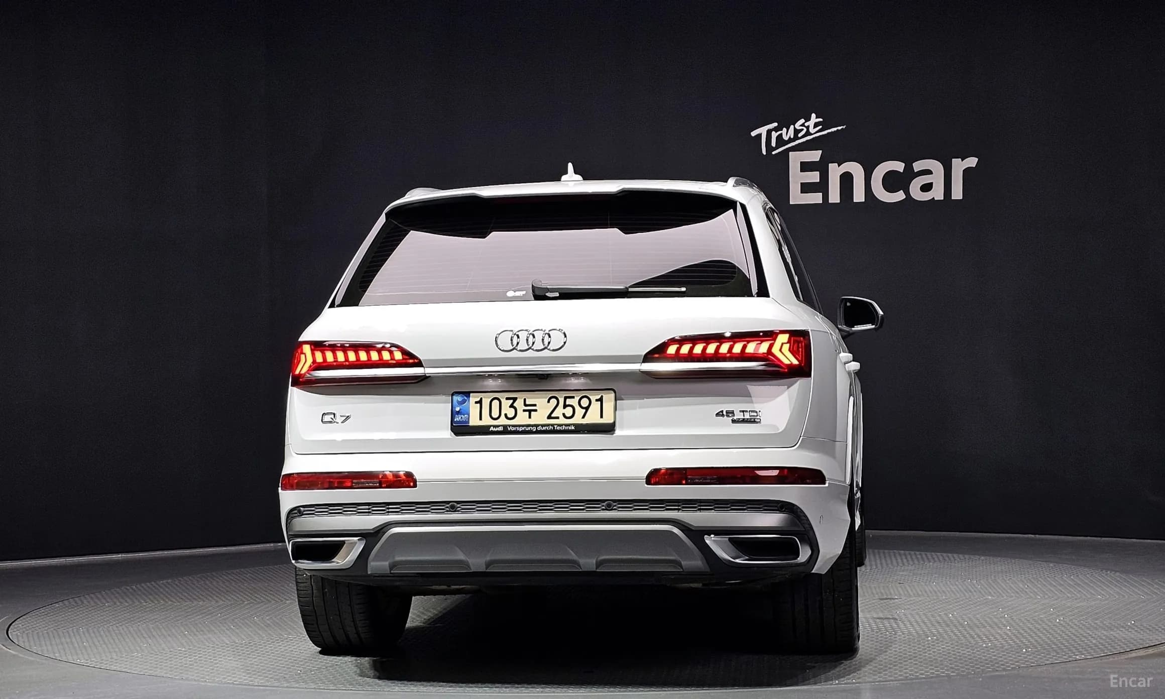 Q7 (4M)