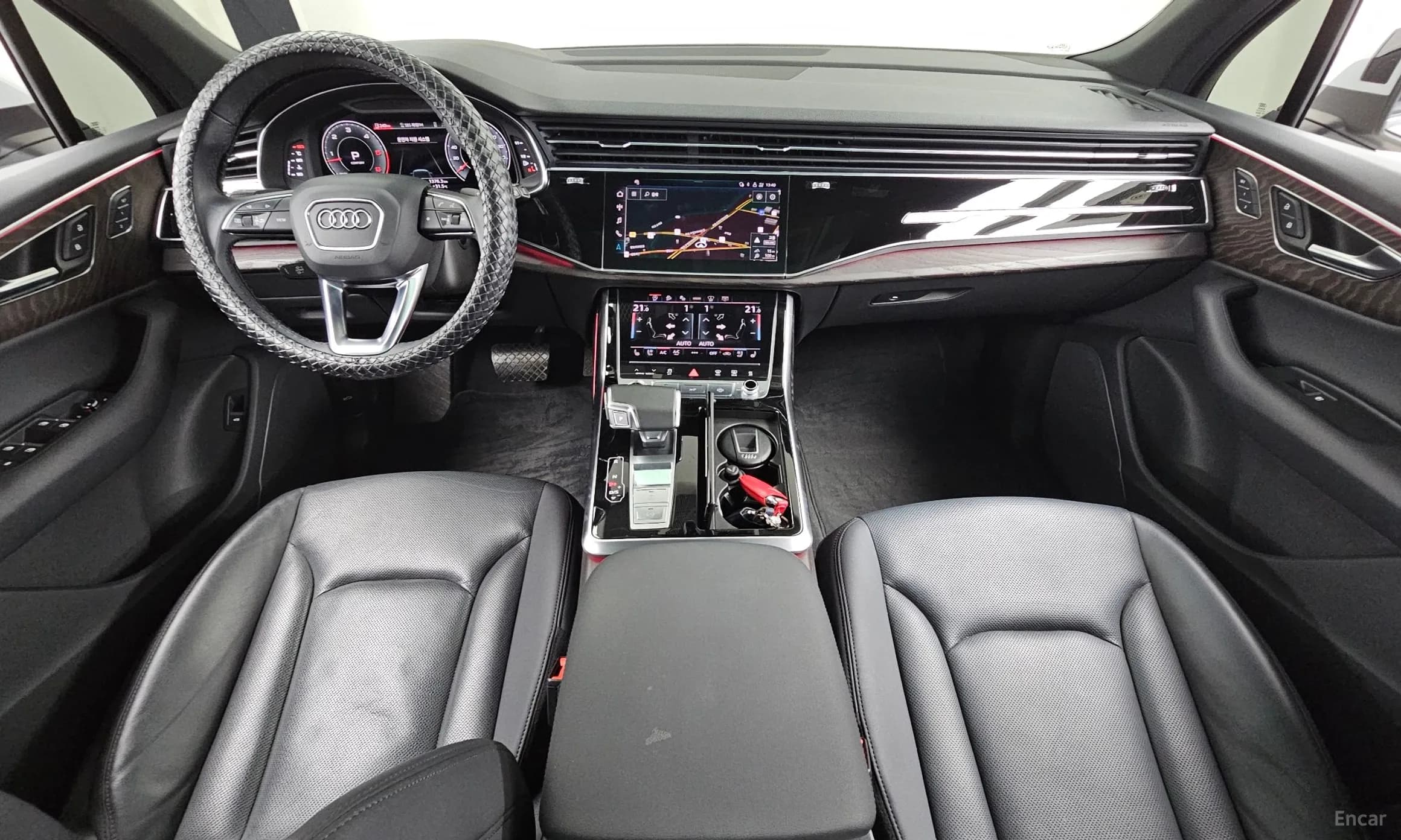 Q7 (4M)