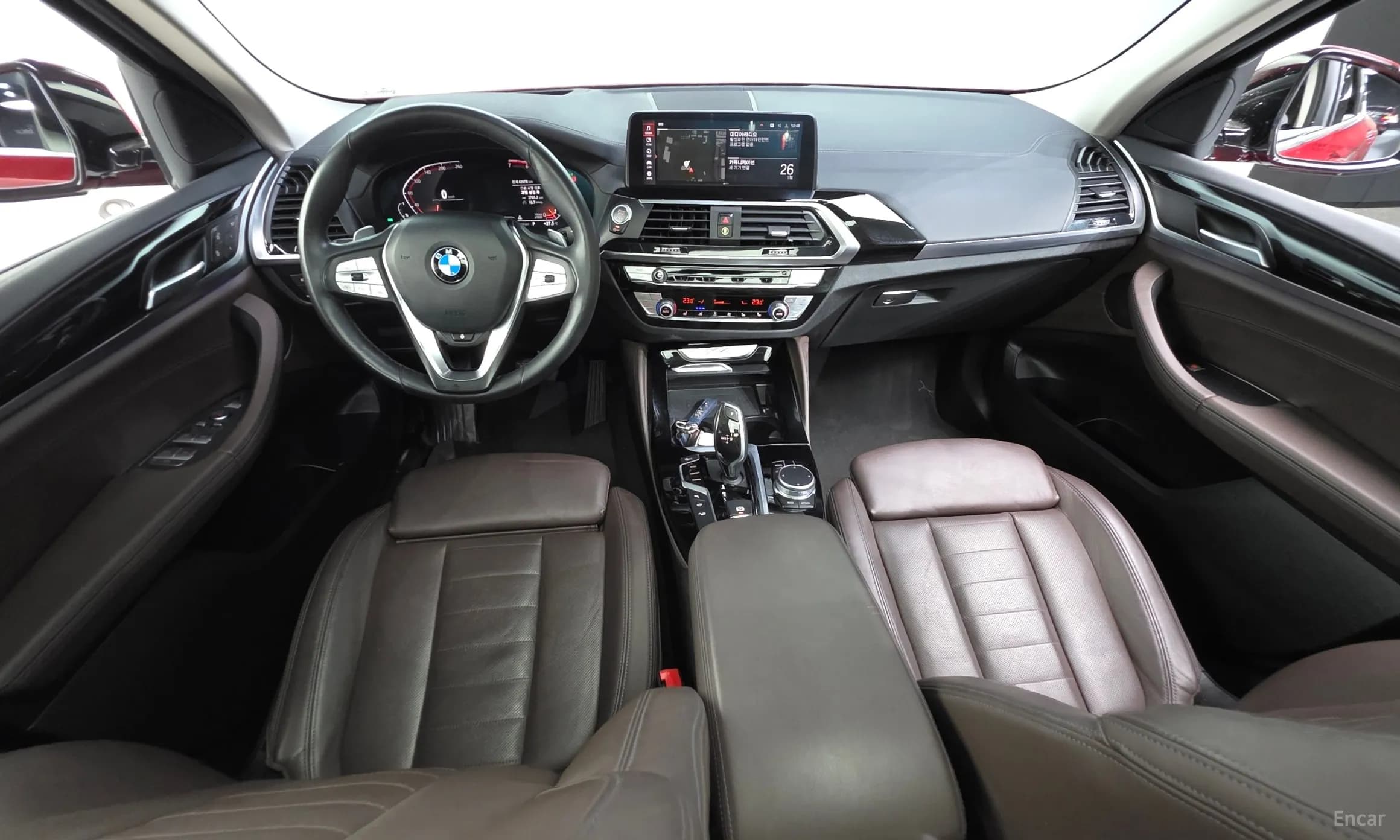 X4 (G02)