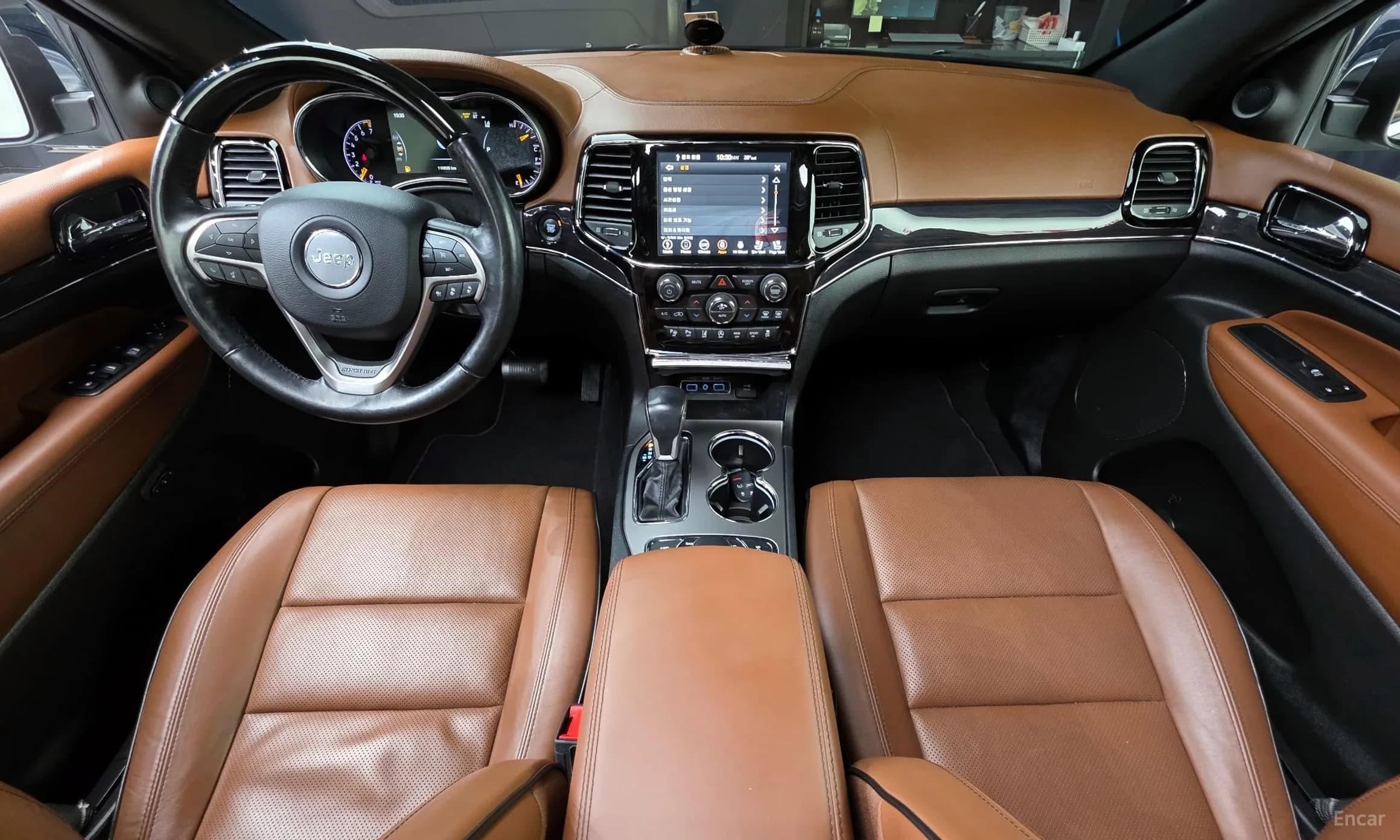 Grand Cherokee
