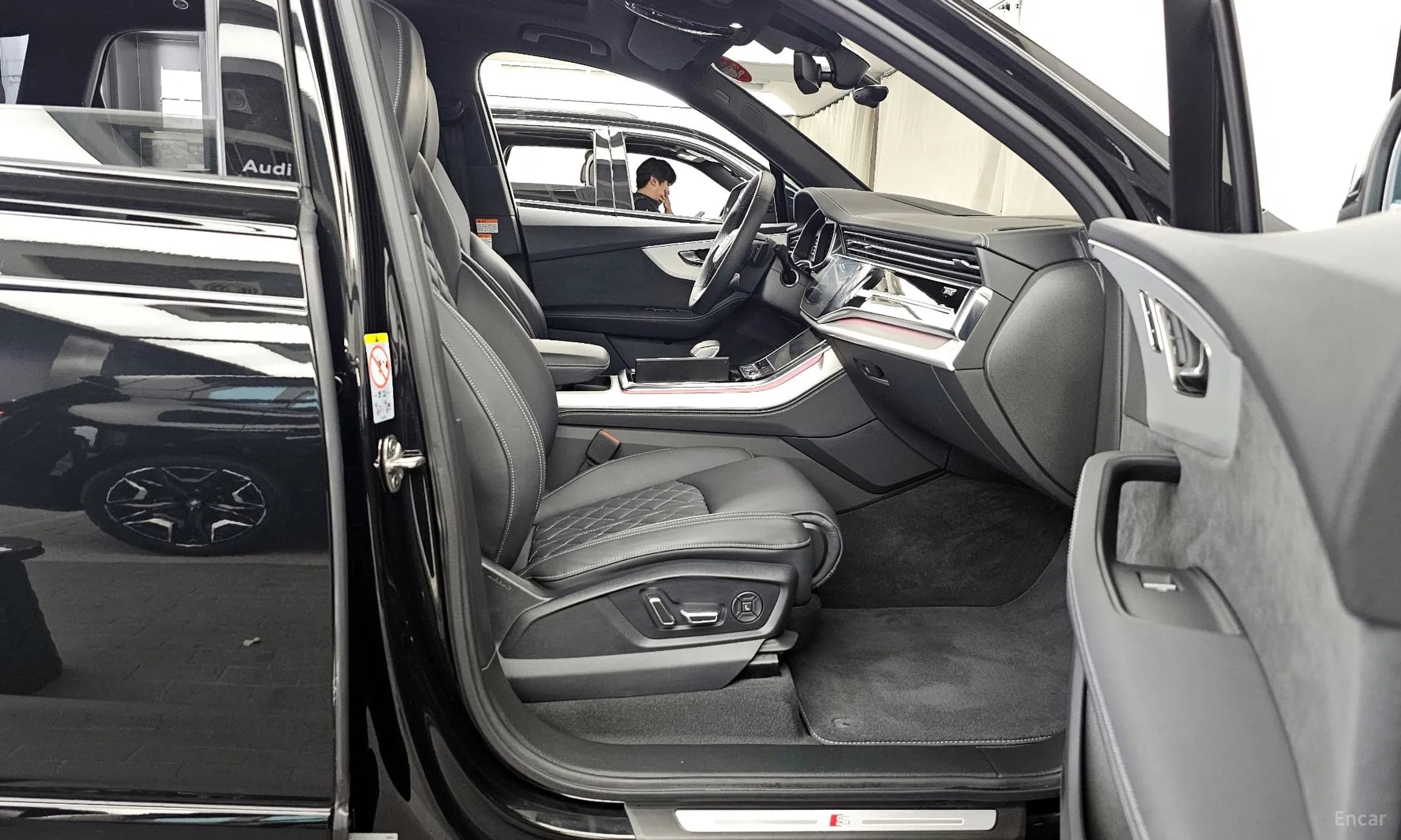 Q7 (4M)