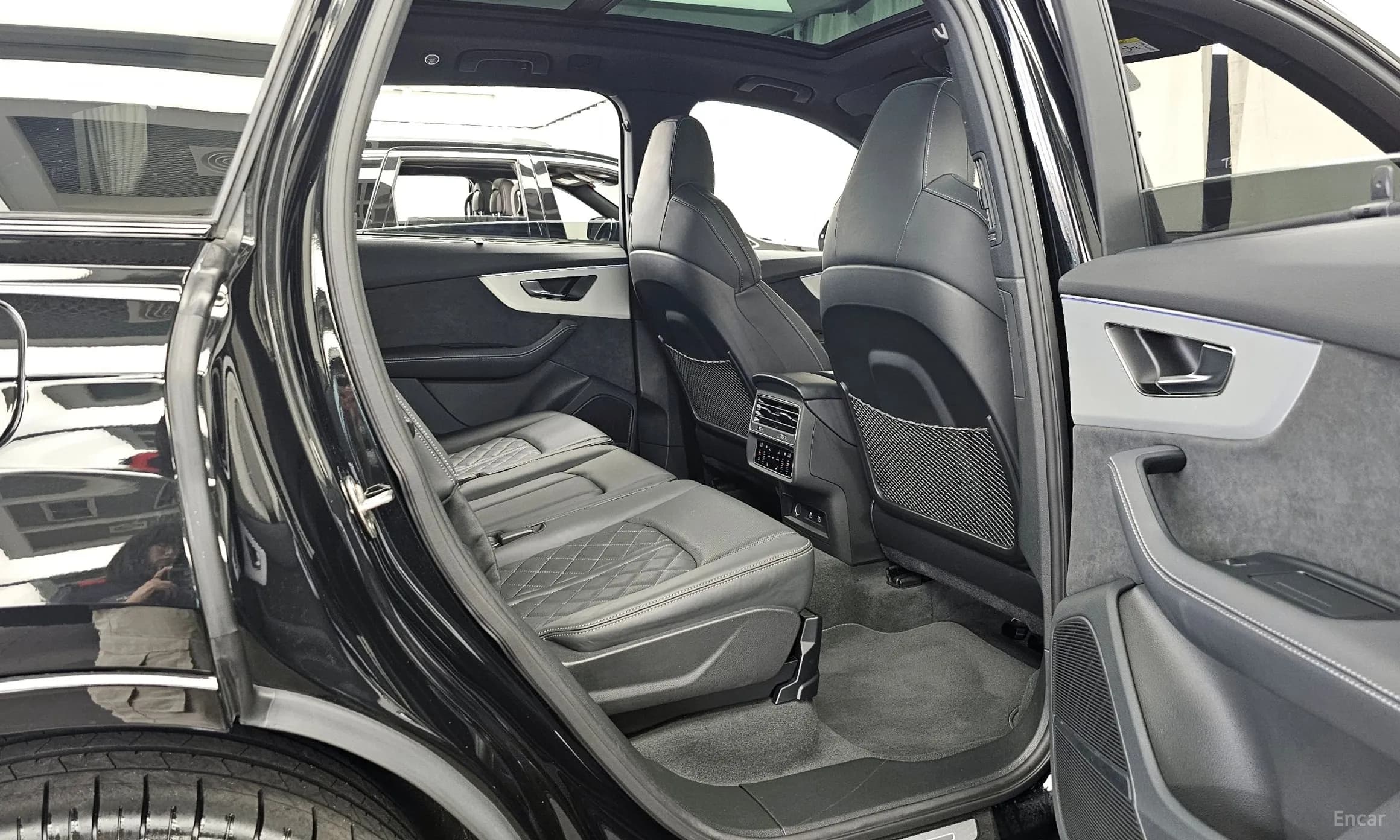 Q7 (4M)