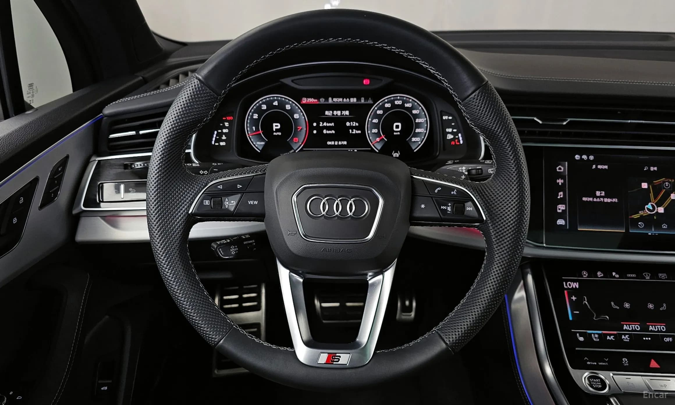 Q7 (4M)
