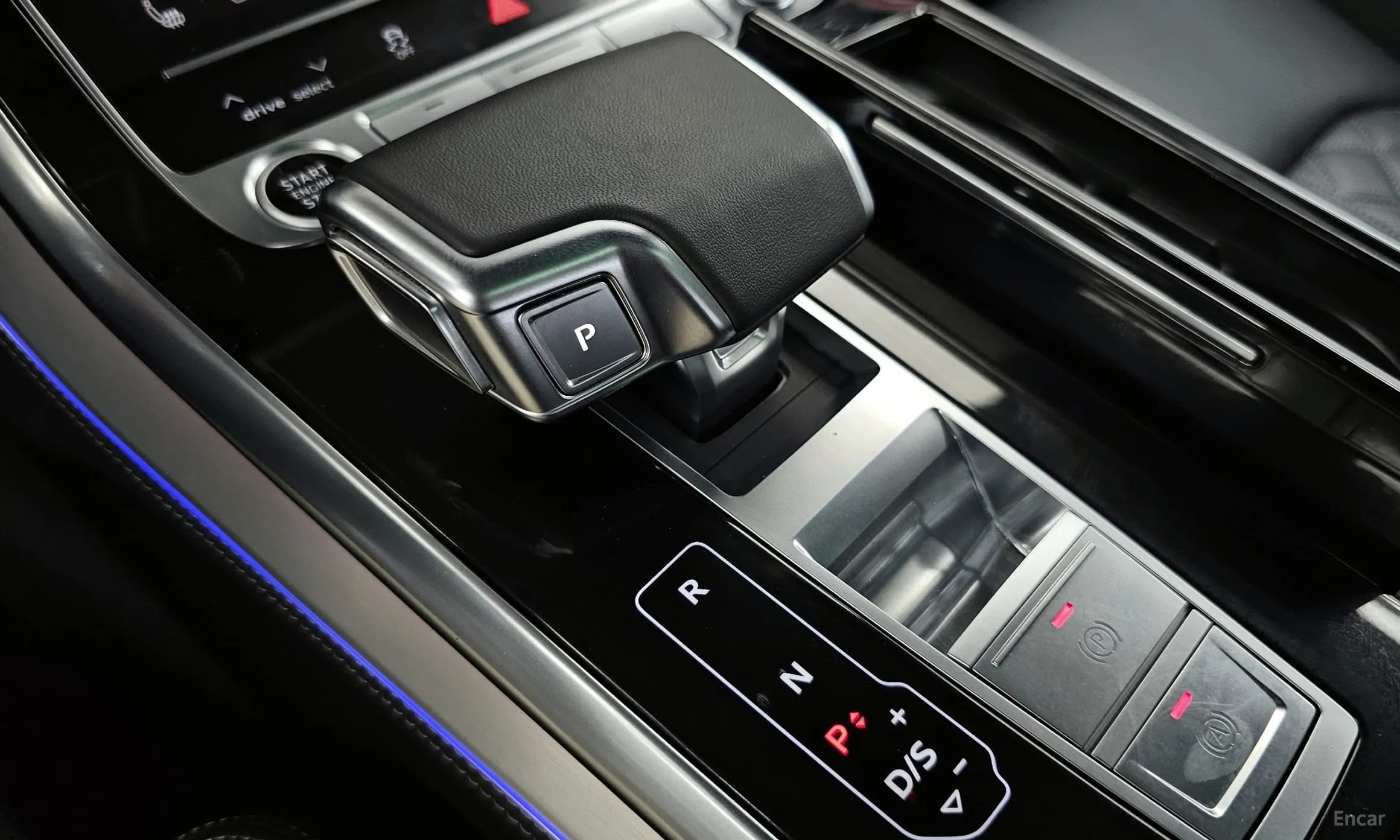 Q7 (4M)