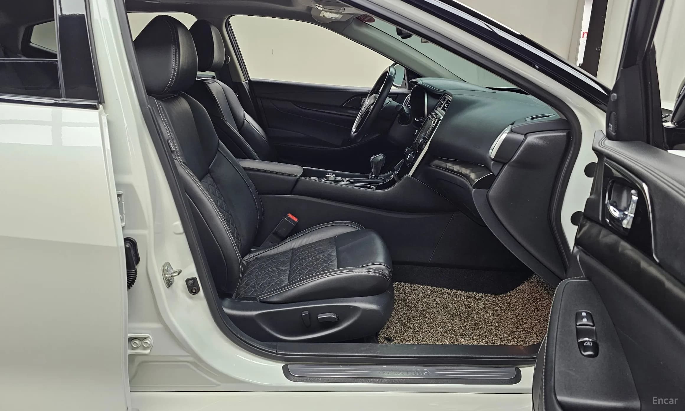 Maxima (A36)