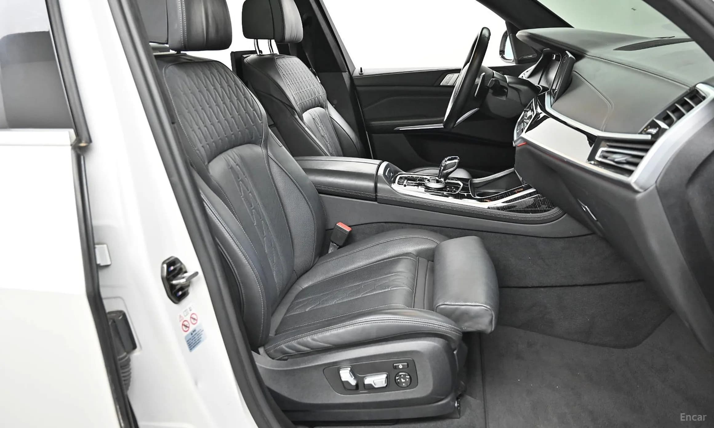 X7 (G07)