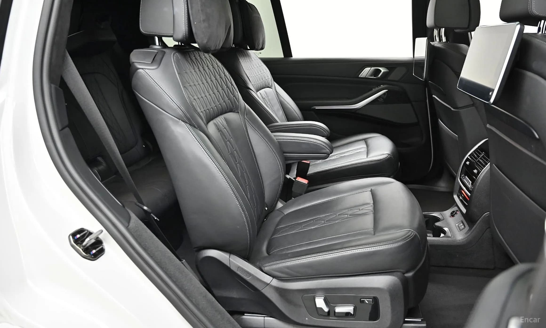 X7 (G07)