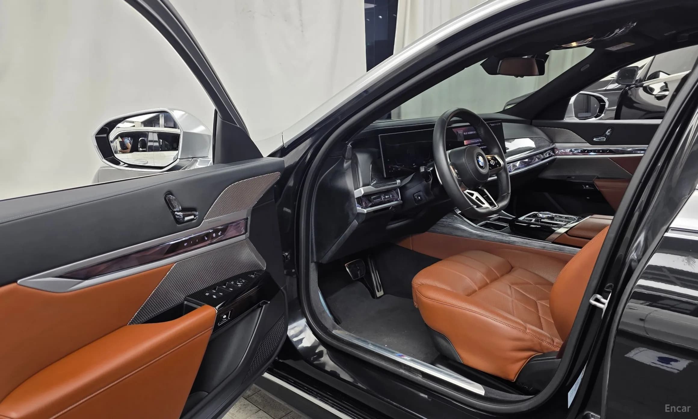 7 Series (G70)