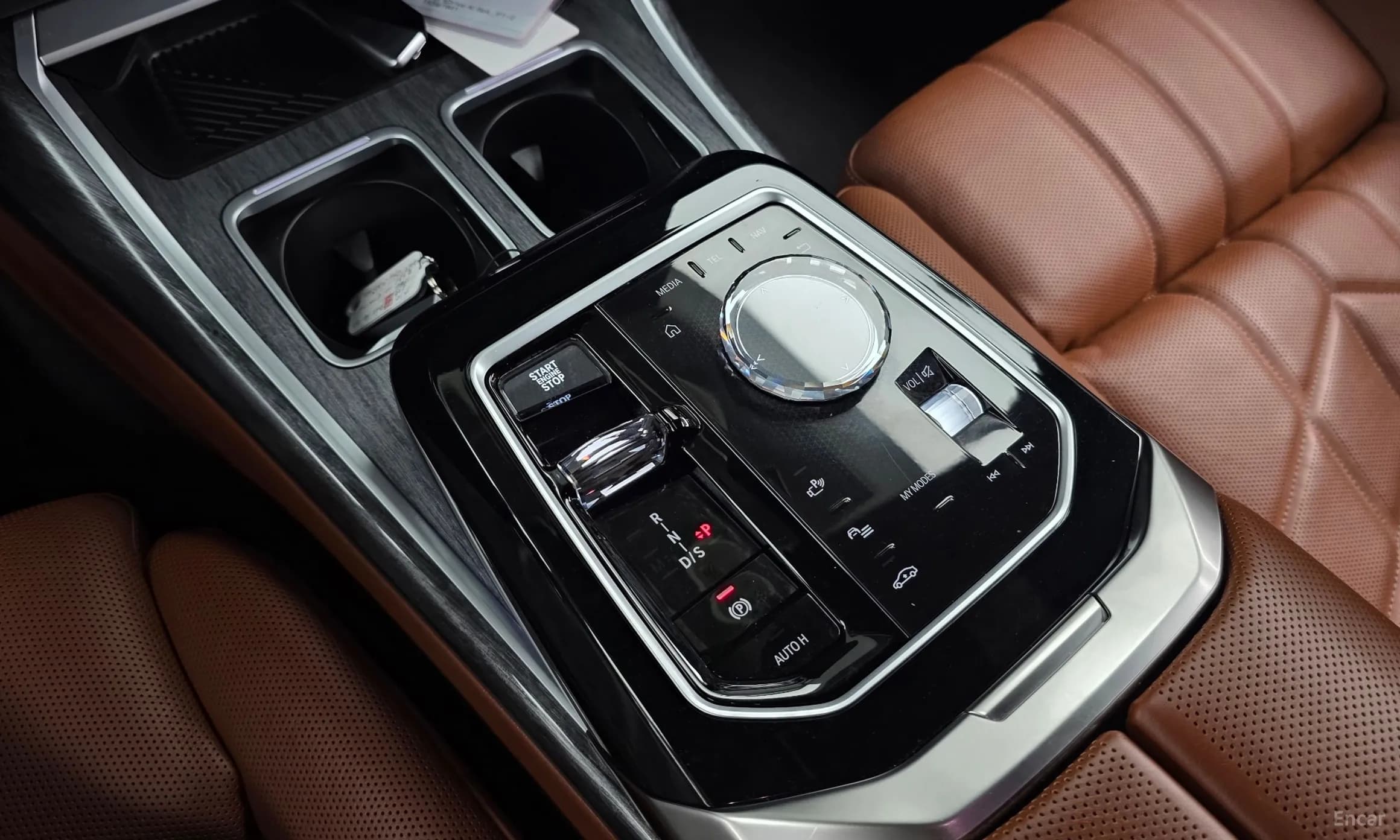 7 Series (G70)