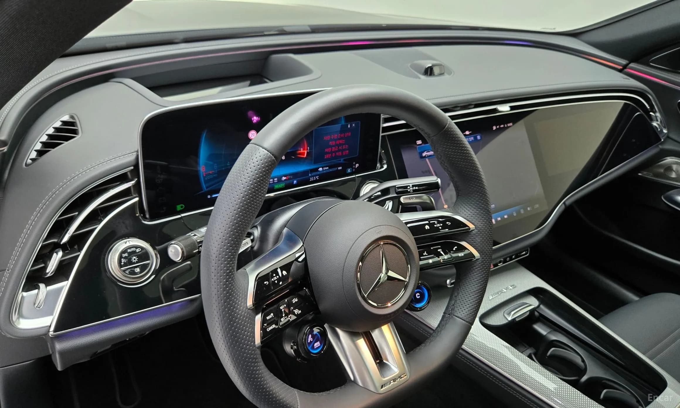 E-Class W214