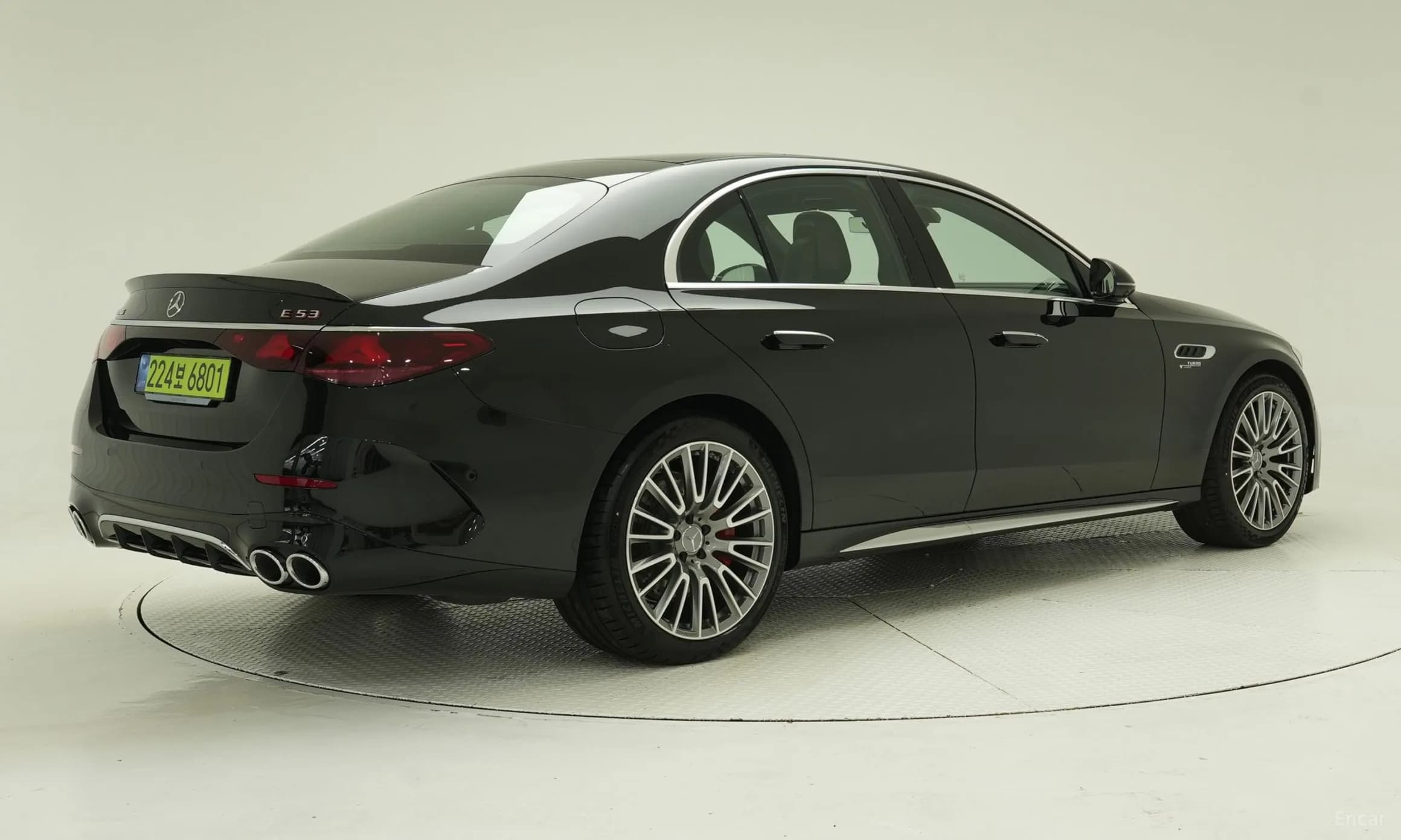 E-Class W214