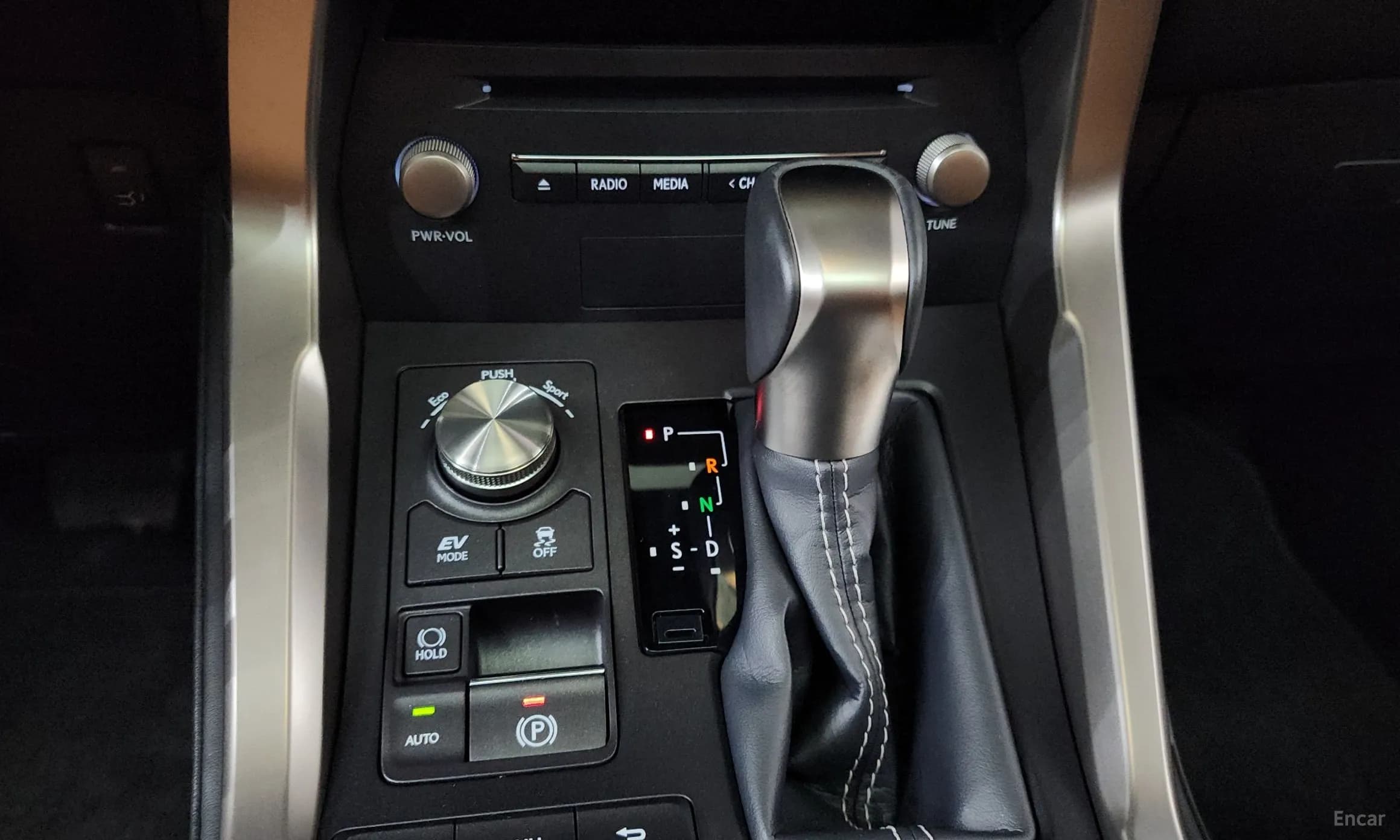 NX300h