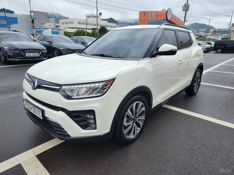 Berry New Tivoli