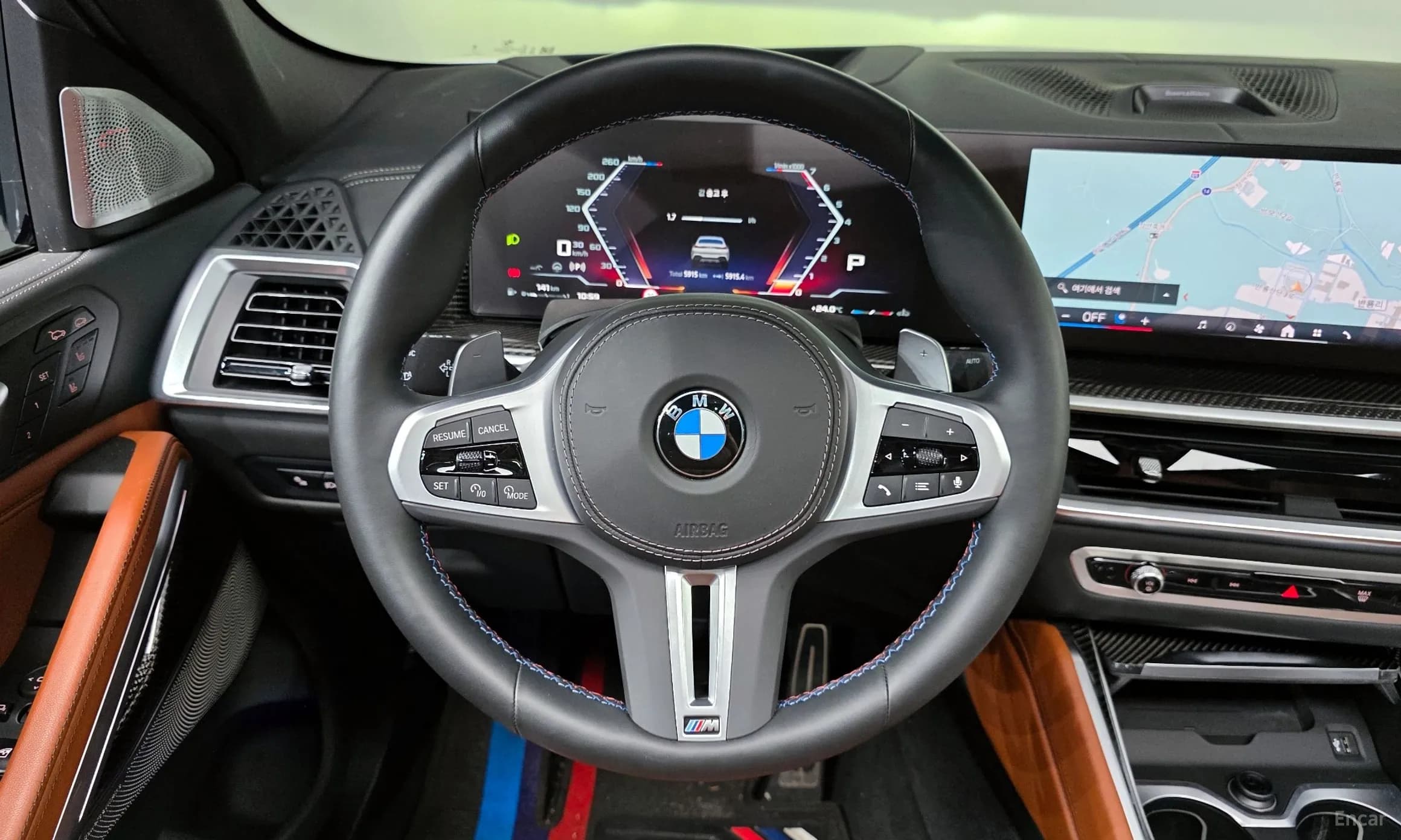 X6 (G06)