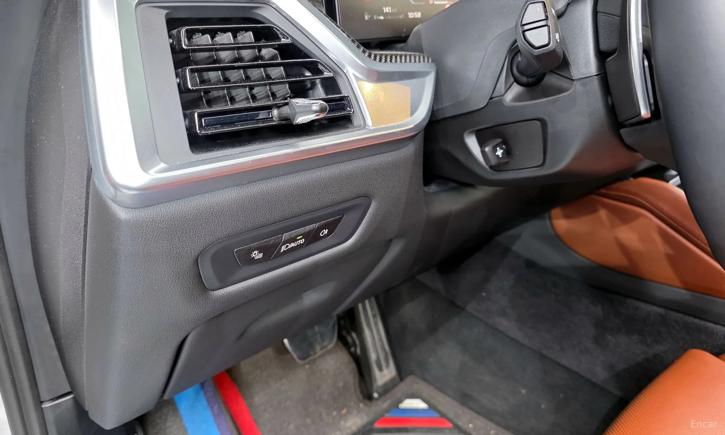 X6 (G06)
