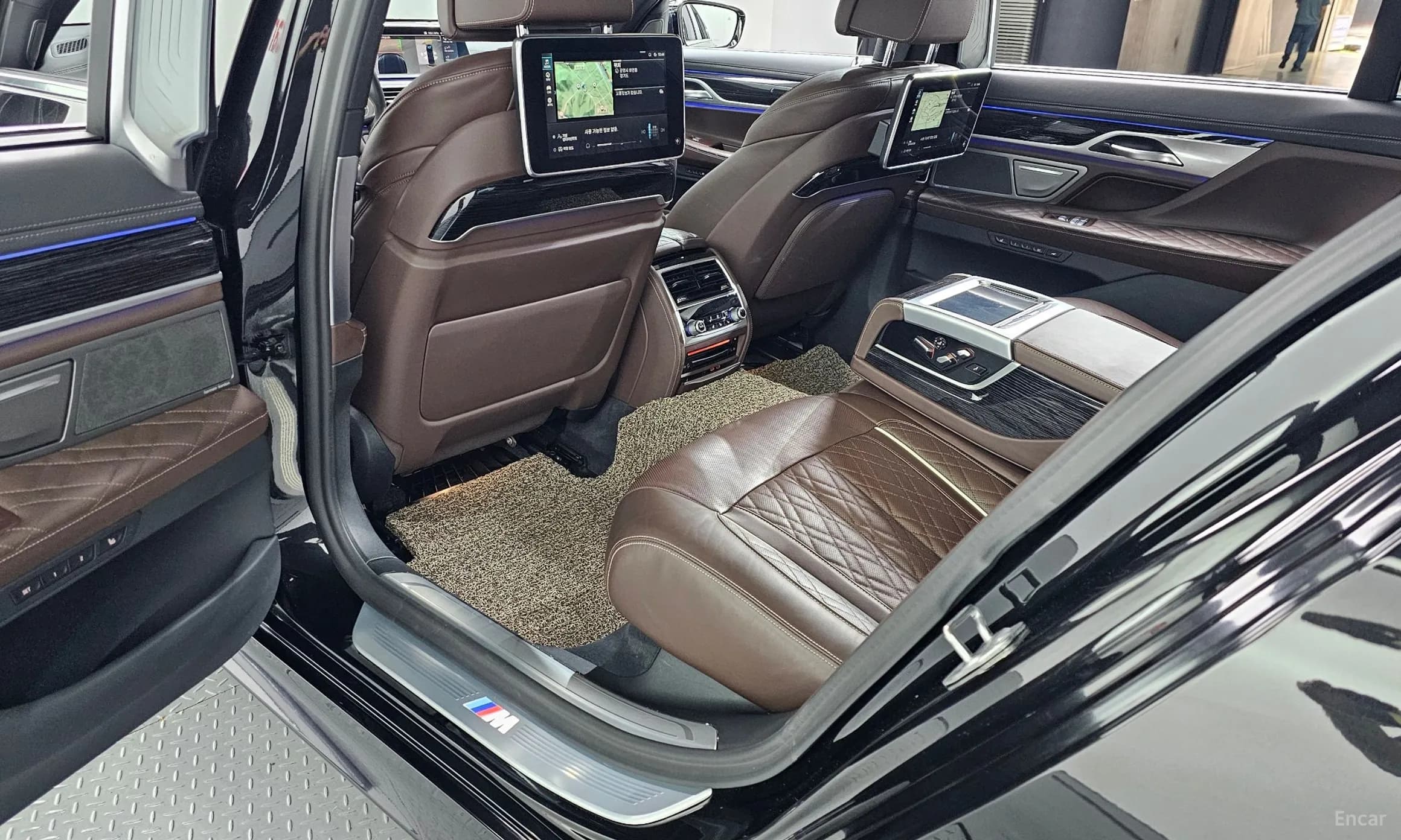 7 Series (G11)