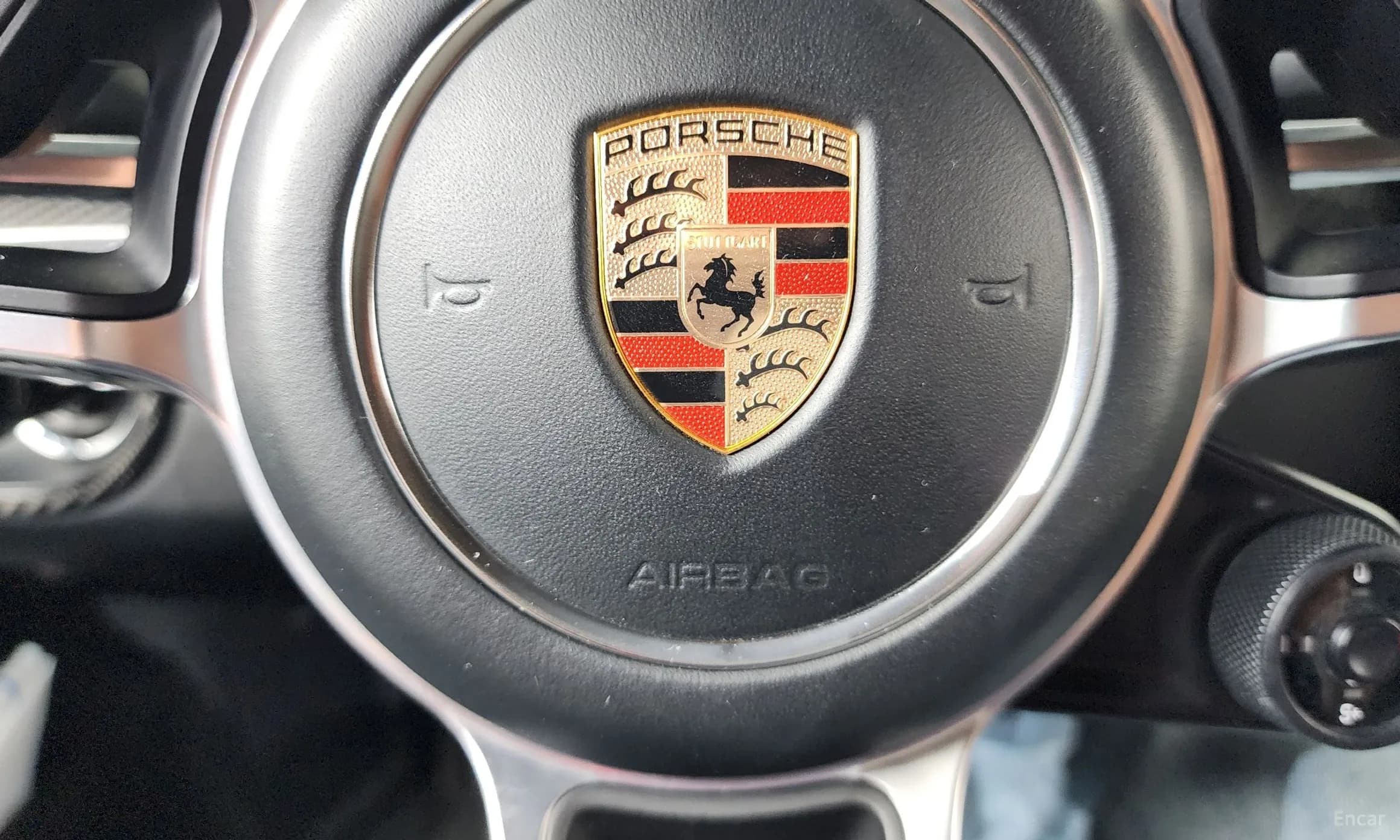 718 Cayman