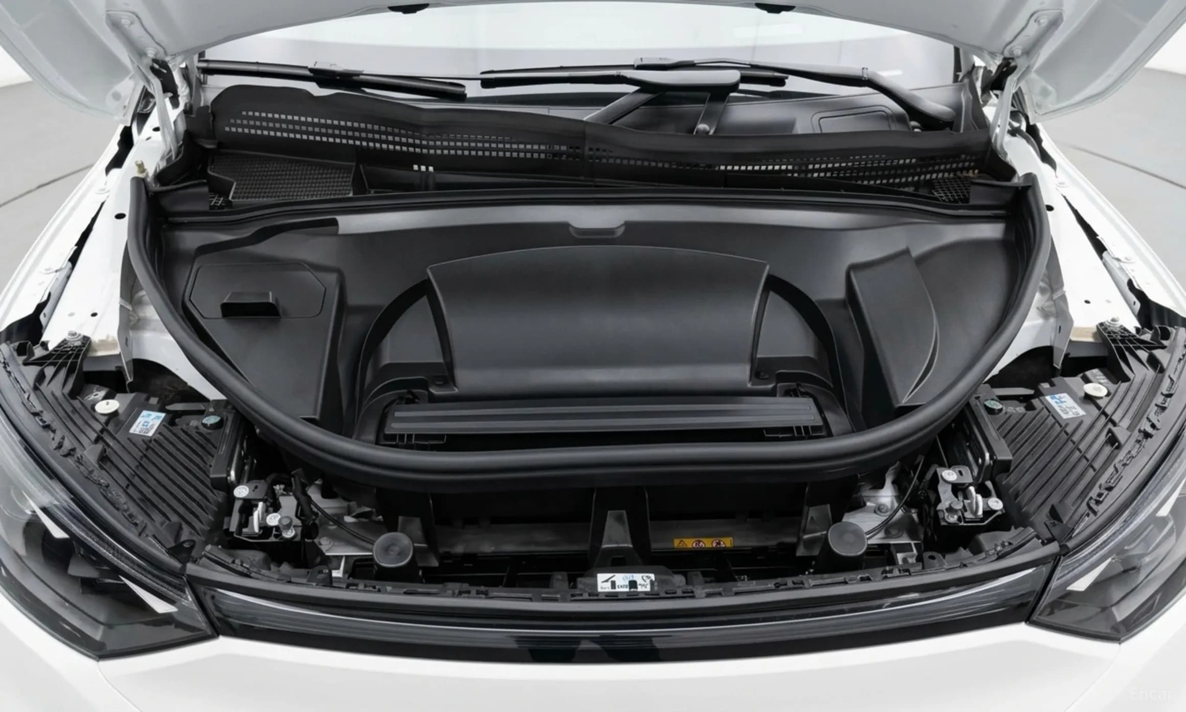 EQE SUV X294