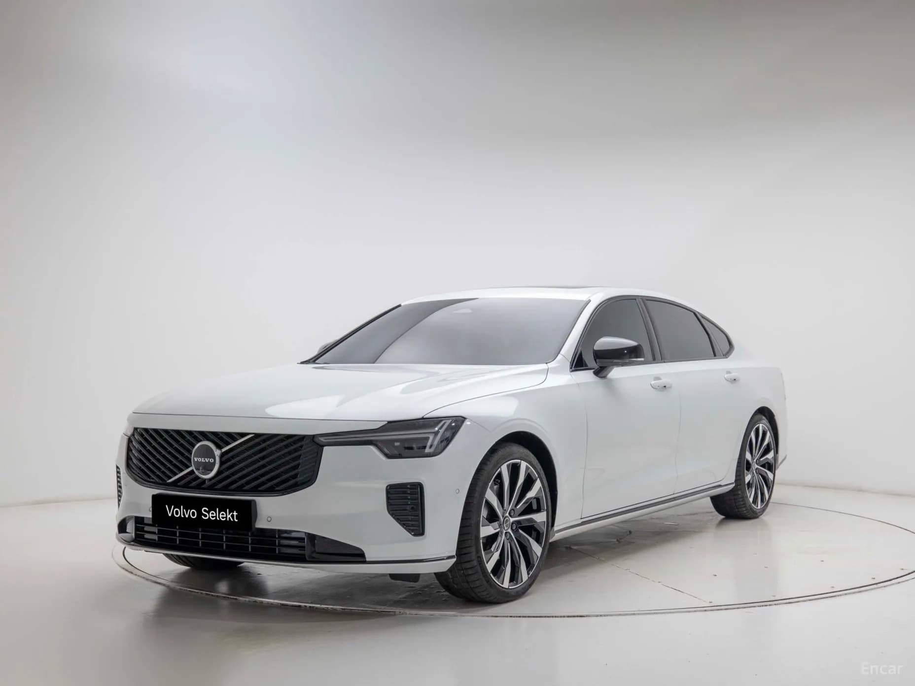 S90