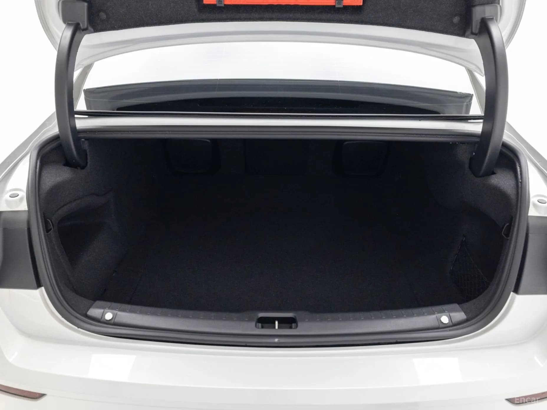 S90