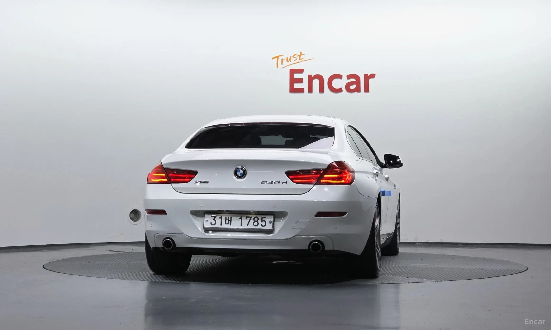 6 Series (F12)