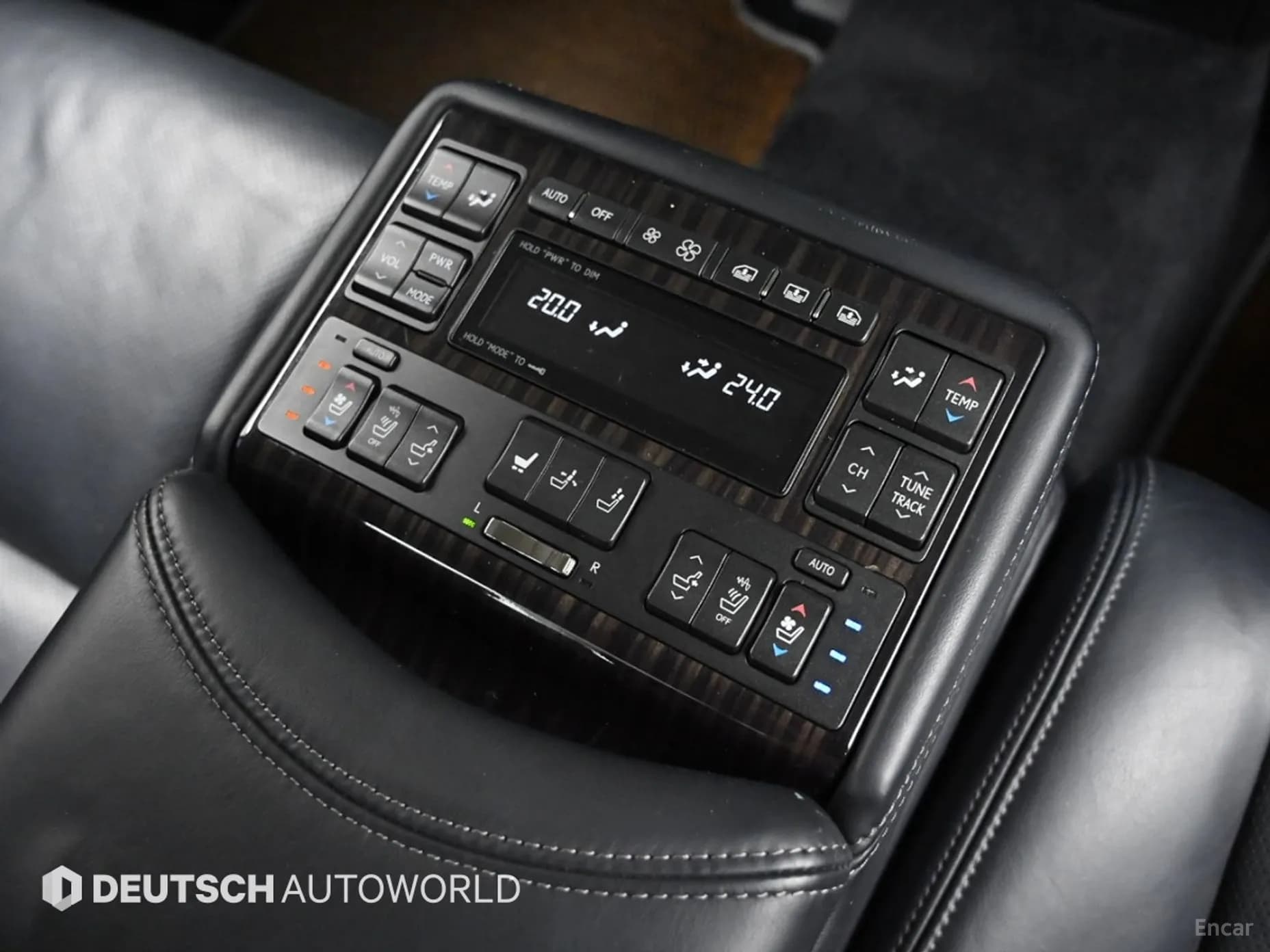 LS460
