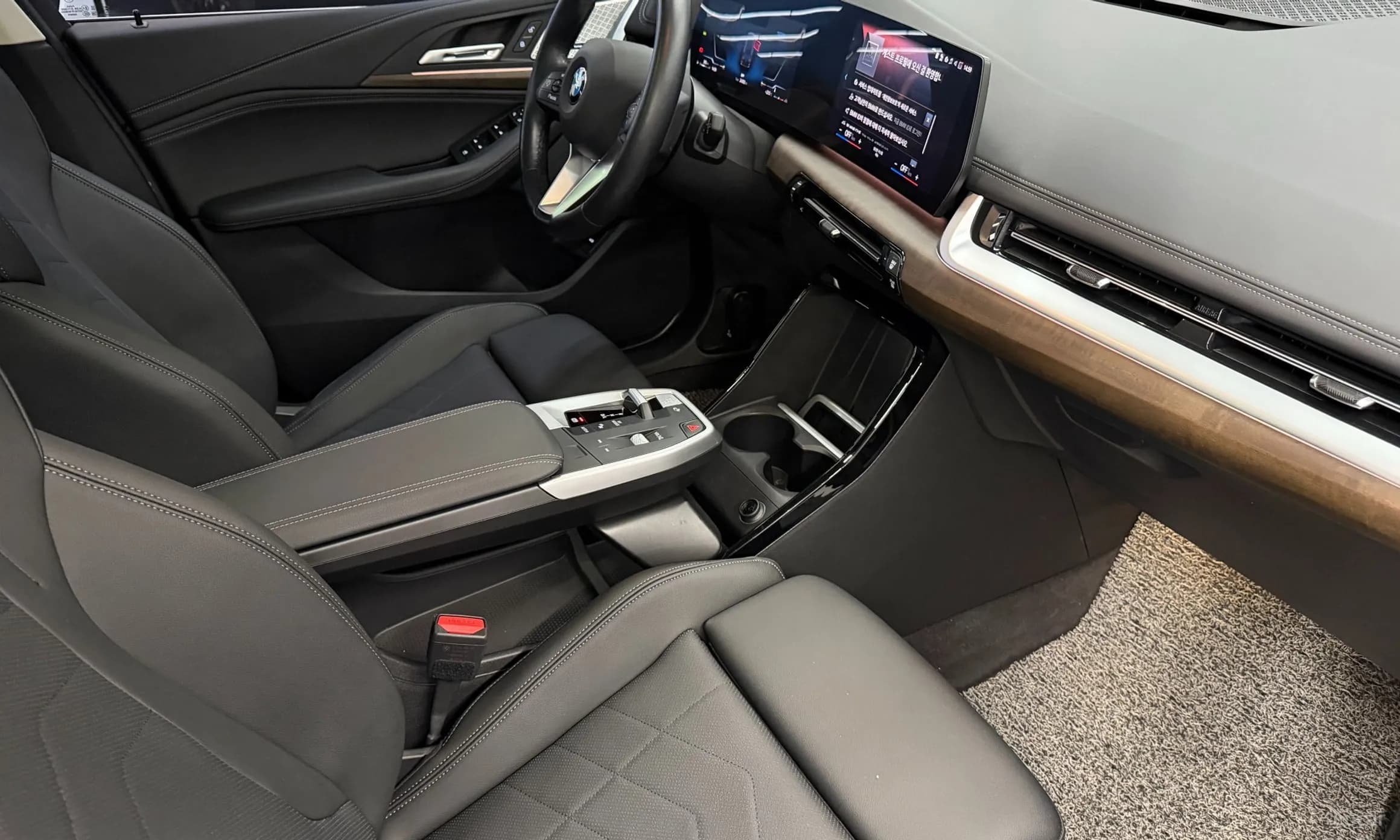 2 Series Active Tourer (U06)