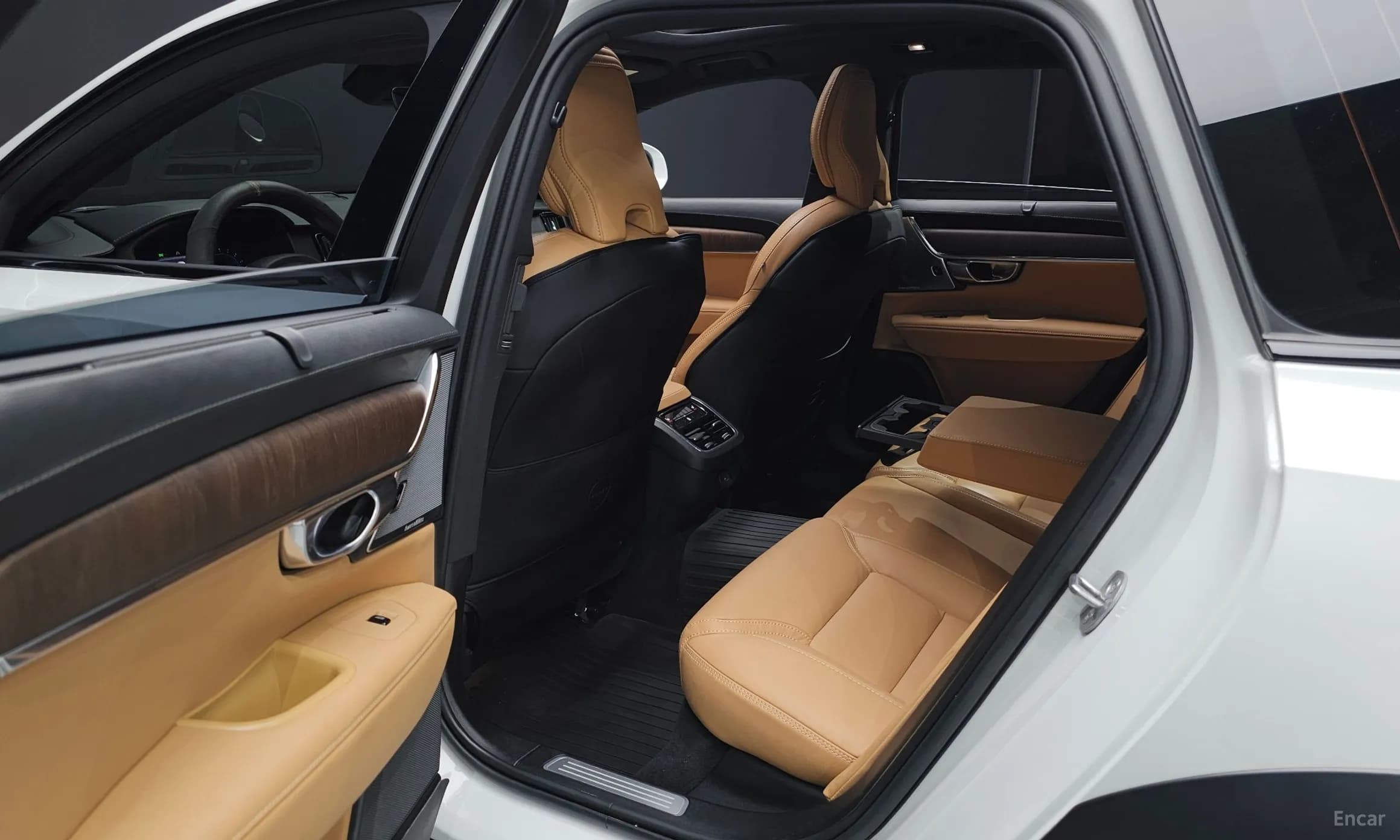 V90 Cross Country