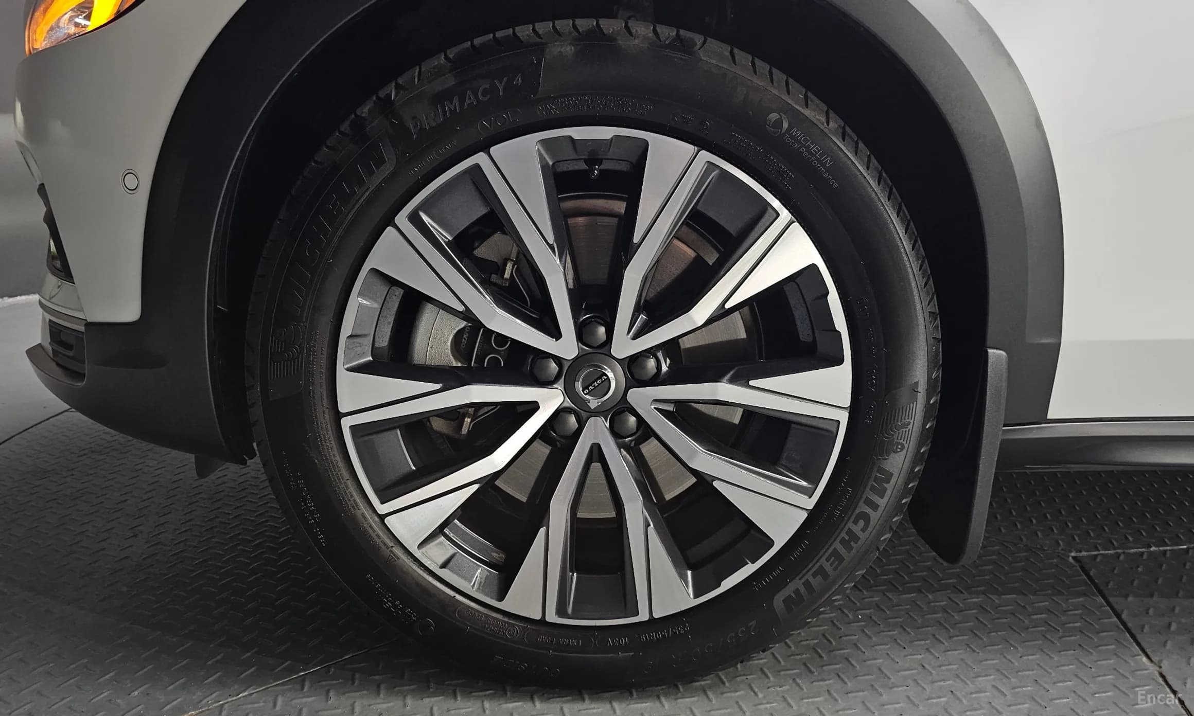 V90 Cross Country