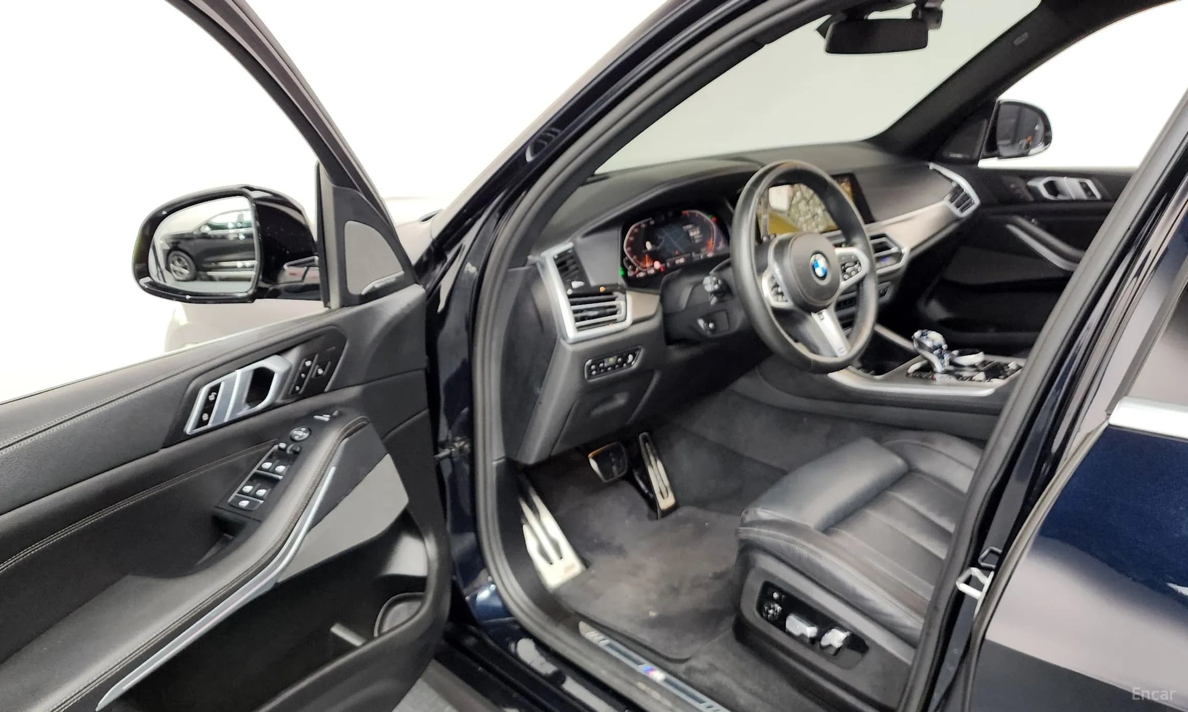 X5 (G05)